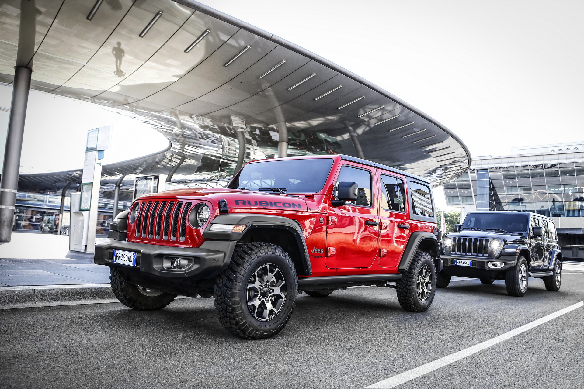 Jeep-Wrangler-28 Euro-spec Jeep Wrangler Detailed, Will Feature 197HP 4-Cylinder Diesel