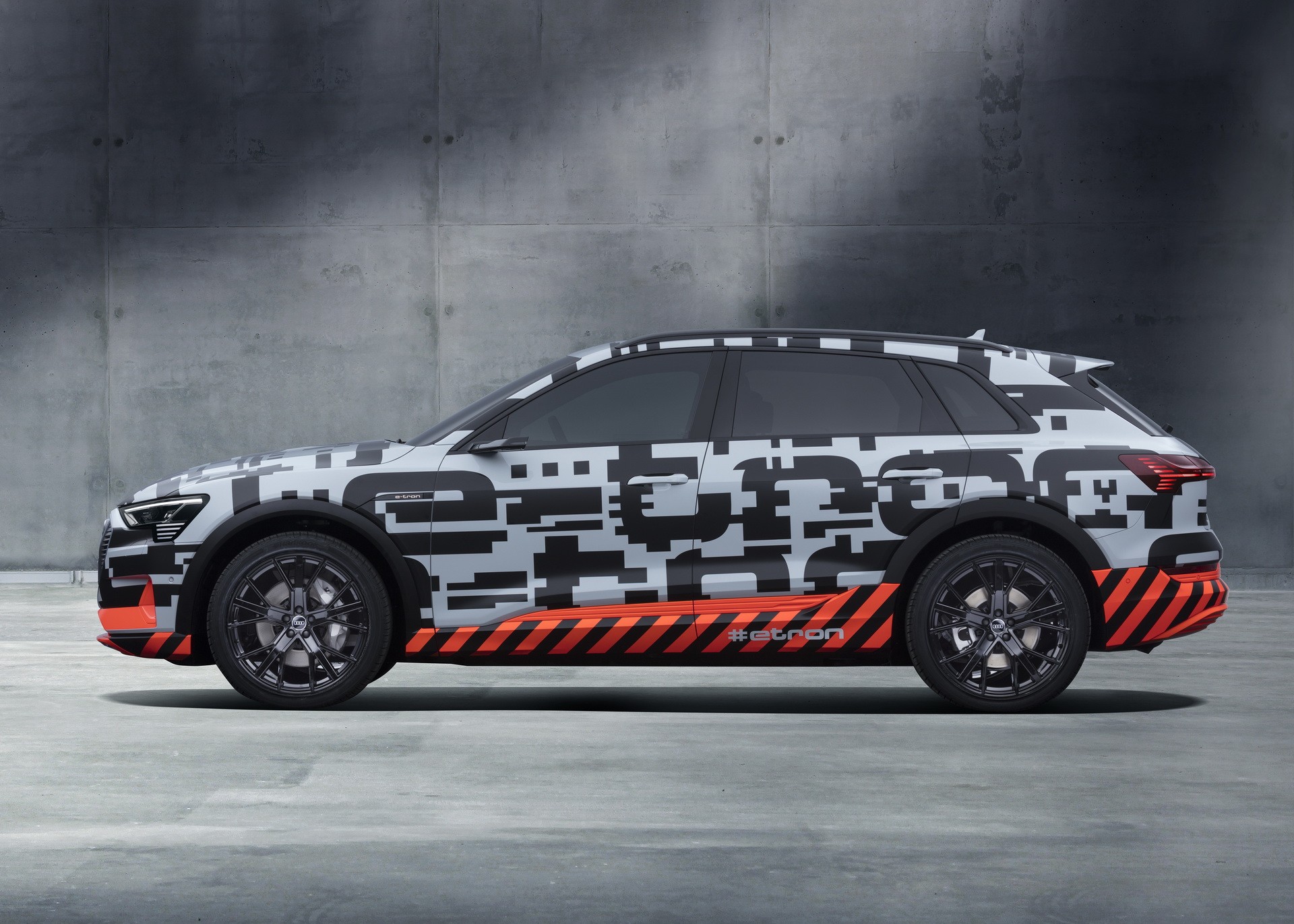 Audi e-tron-35 2019 Audi E-Tron Debuts September 17th, Reservations Will Cost $1,000
