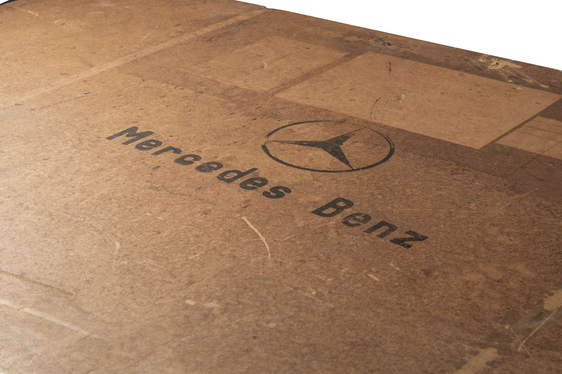 1963-Mercedes-Benz-300-SL-Roadster_32 This Factory-Fresh Mercedes 300 SL Doubled Its Estimate To Set A New World Record