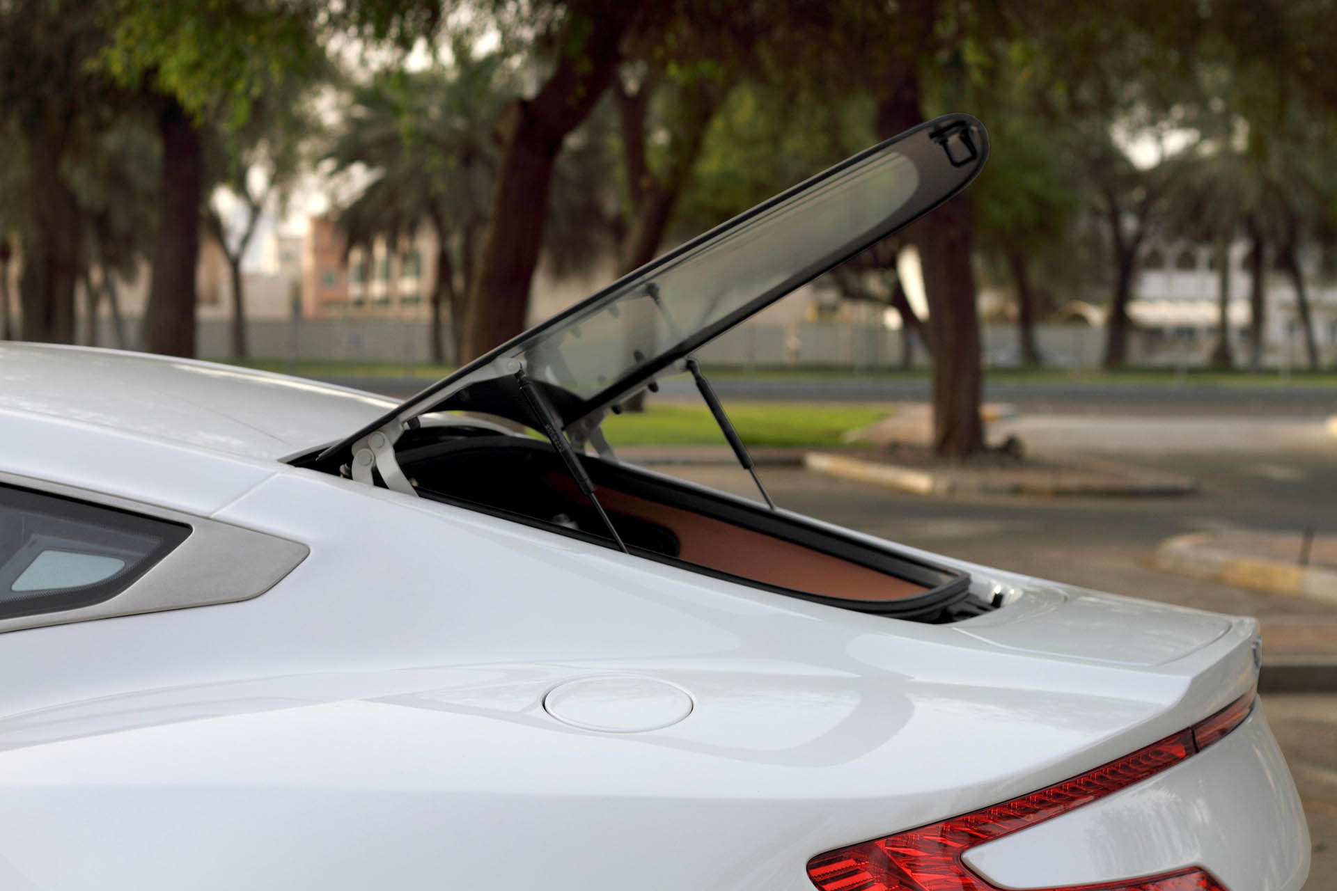 2011-aston-martin-one-77-q-series-03 Aston Martin One-77 Is The Hypercar That Time (Almost) Forgot