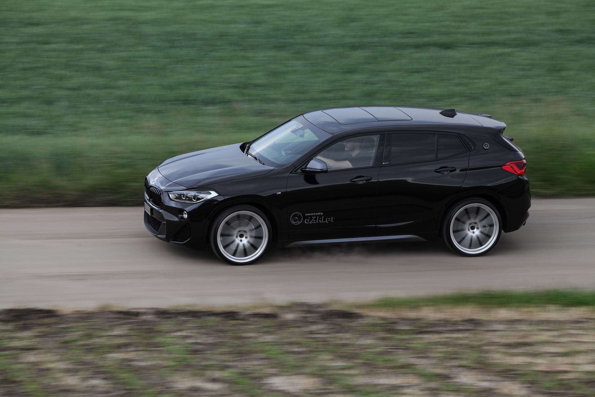 bmw-x2-dahler-tuning-33 Dahler Gives The BMW X2 Modest Power Upgrades, Oversized Wheels