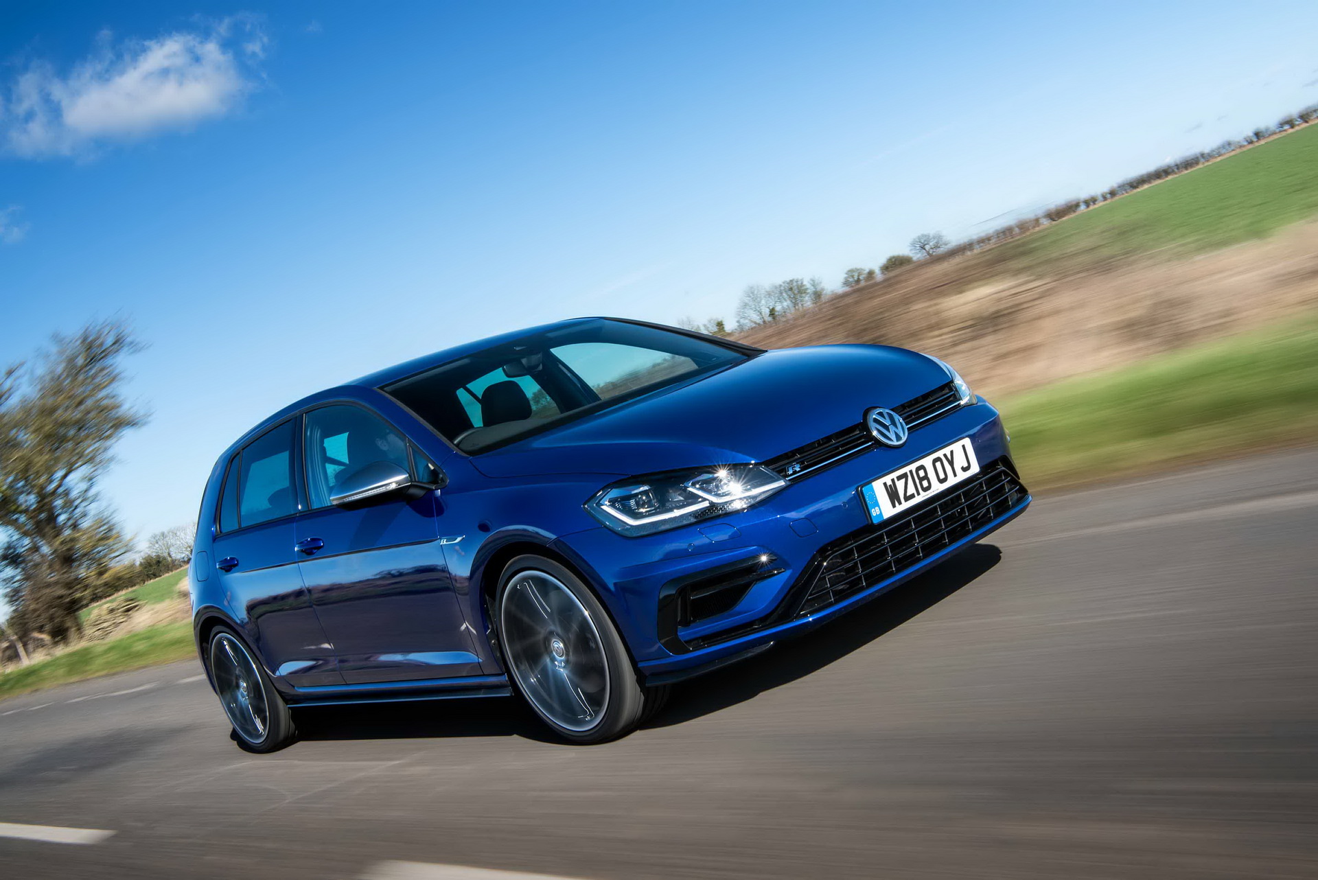 vw-golf-r-mk7-6 VW Golf R, Now With 10 Horses Less Due To WLTP Modifications