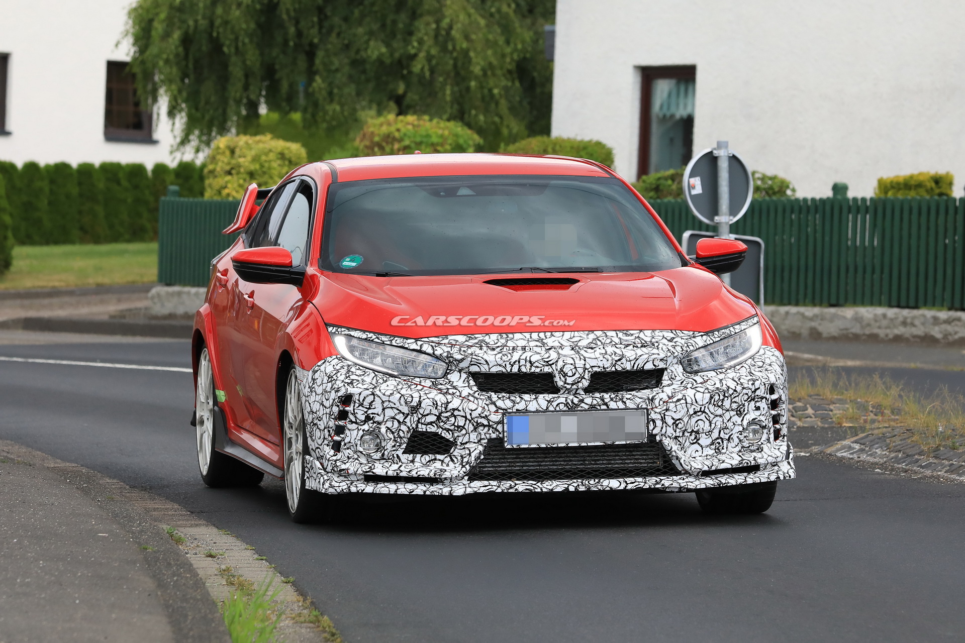 2019 Honda Civic Type R 15 2019 Honda Civic Type R Facelift Spied With New Bumpers And Both Small And Large Rear Wing