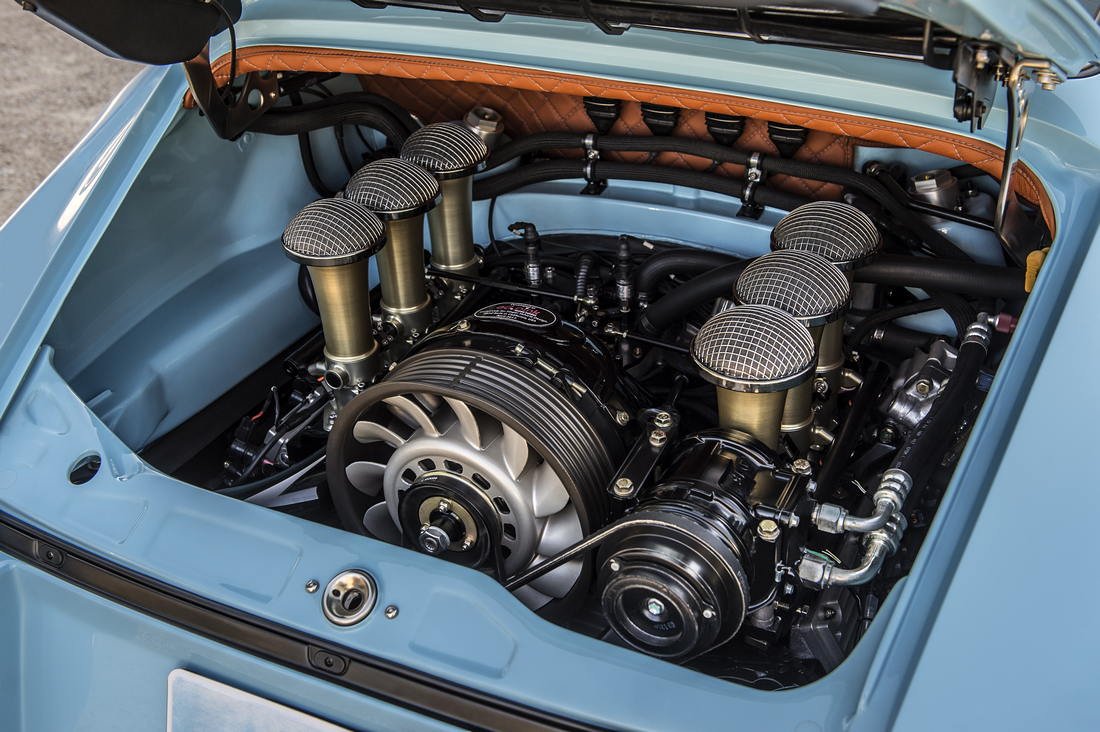 18-singer-911-puerto-rico-1100x732 Start Your Week Off Right With 100+ Photos Of Singer Porsche Porn