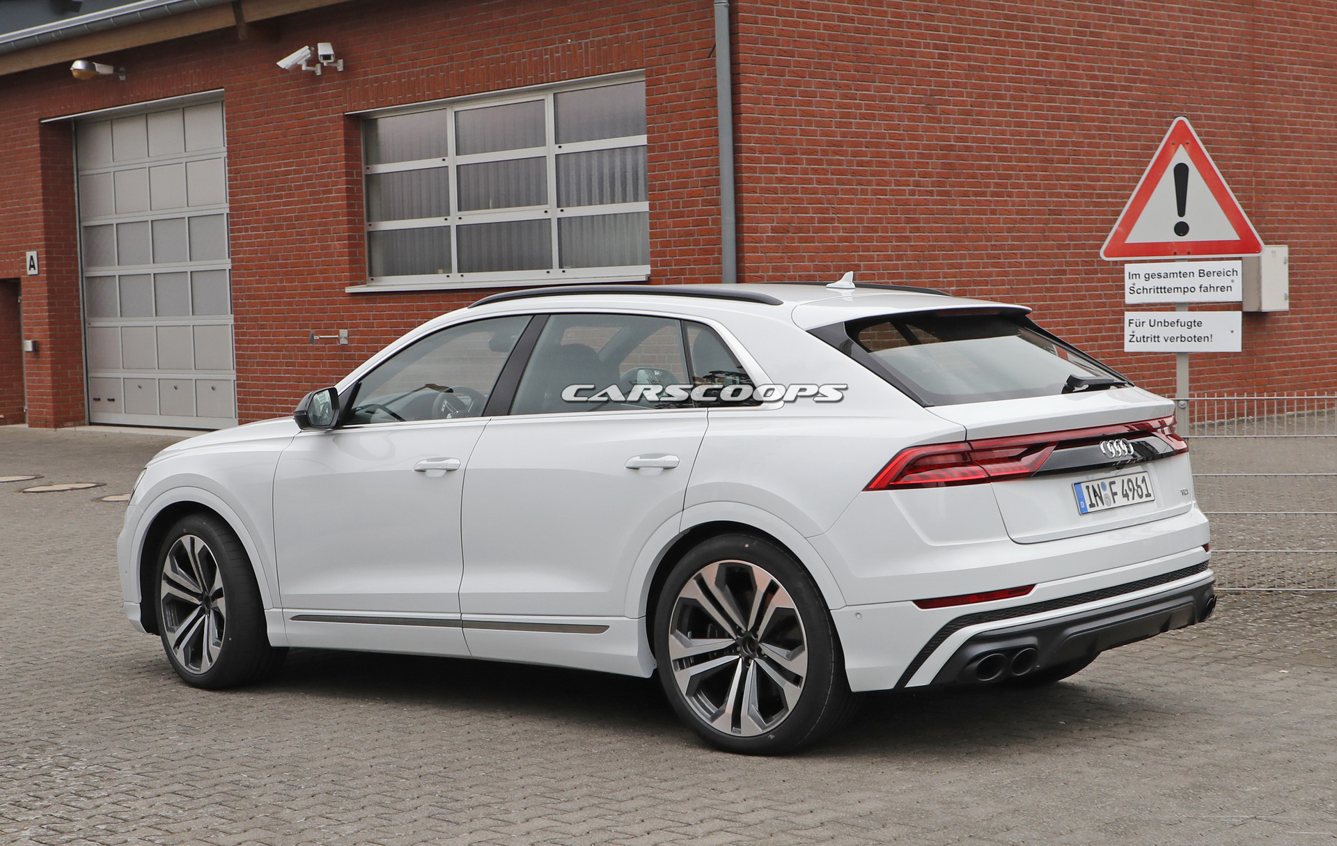 audi-sq8-prototype-10 Audi SQ8 Tipped To Get Both Gasoline And Diesel Engines