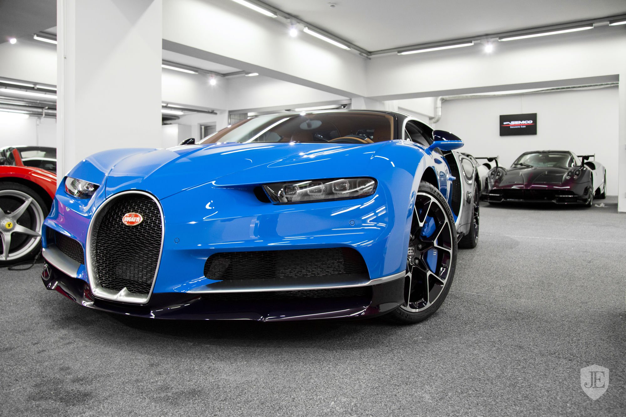 Bugatti-Chiron-For-Sale-1 Blue Bugatti Chiron Available Right Now For ‘Just’ $3.8 Million