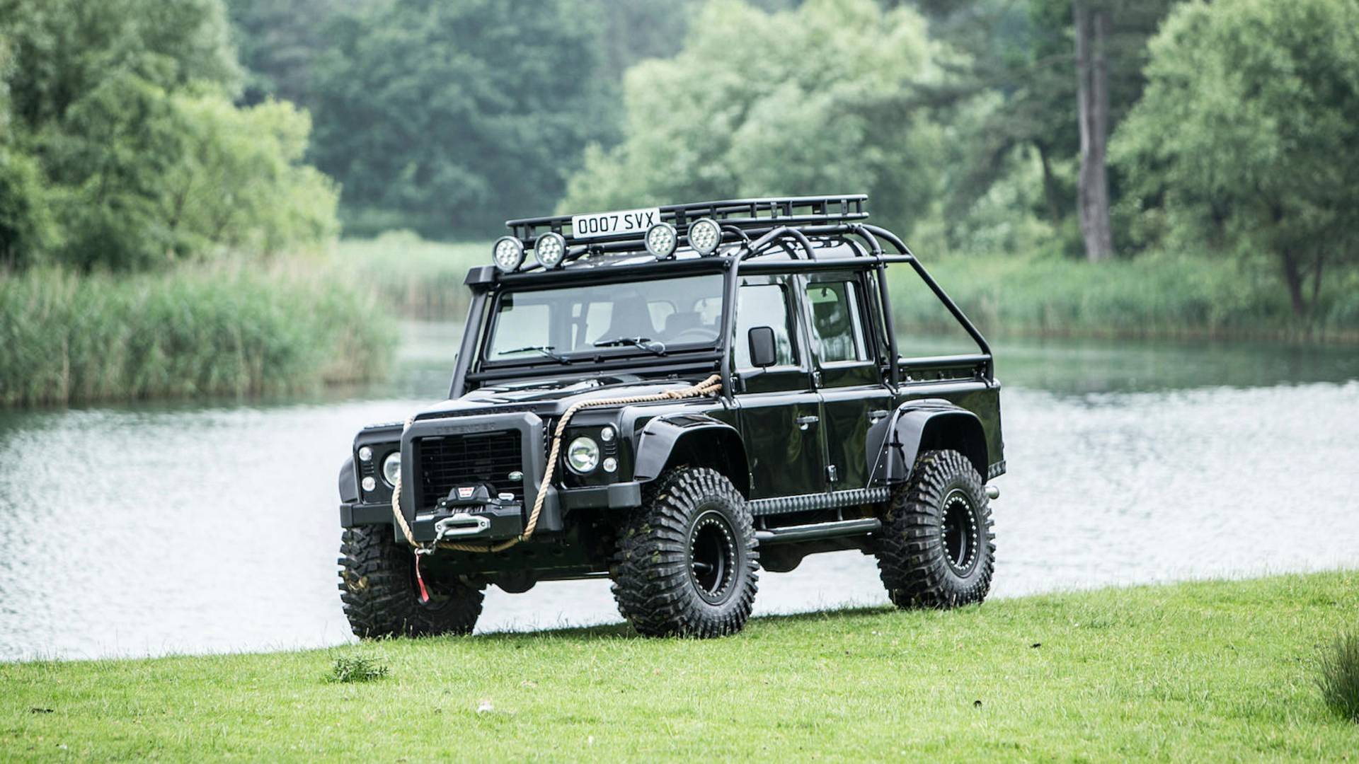 Land-Rover-Defender-James-Bond-Spectre-27 Channel Your Inner James Bond Villain With Land Rover Defender From Spectre