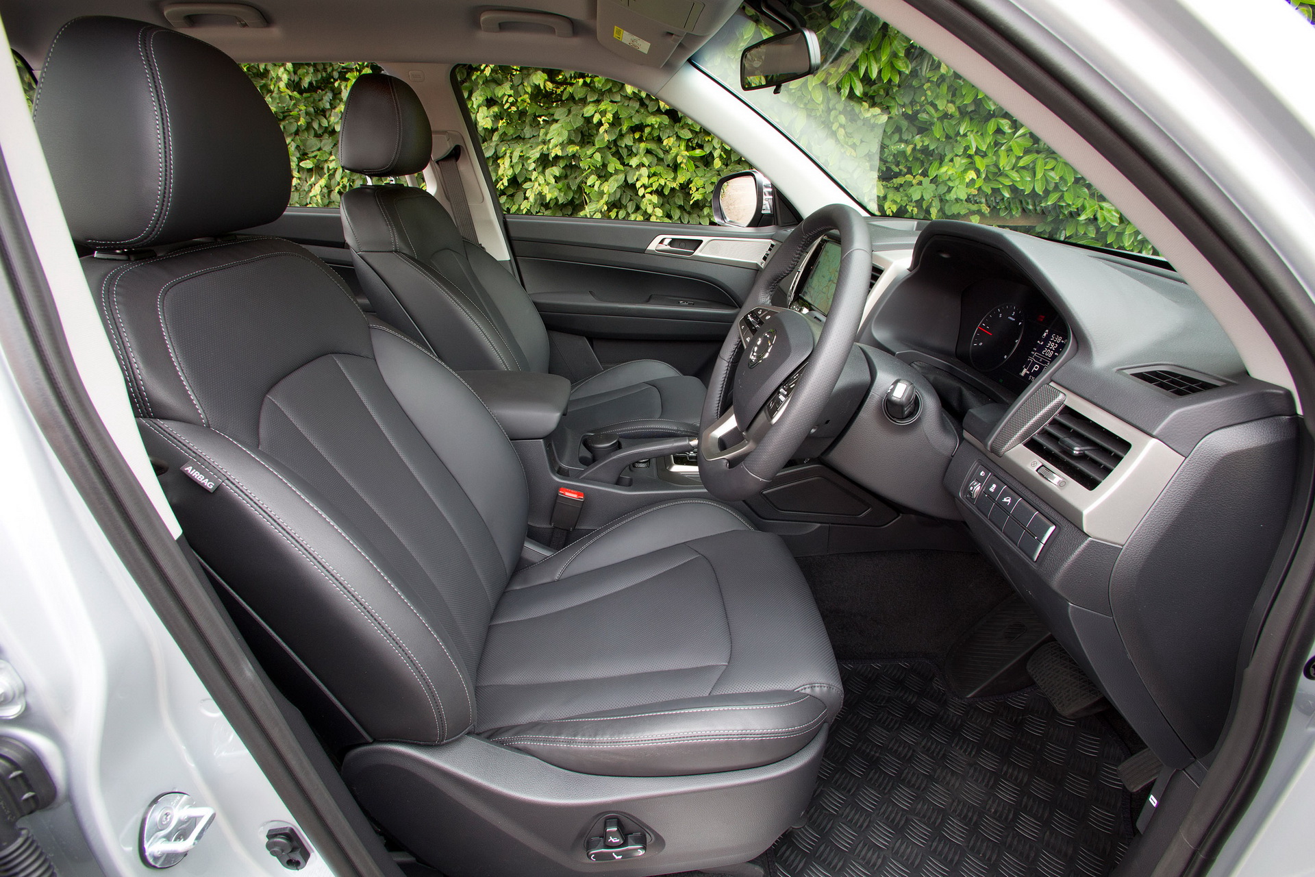 Ssangyong-Musso--Pickup-81 New Ssangyong Musso Pickup Priced From £19,995* In The UK