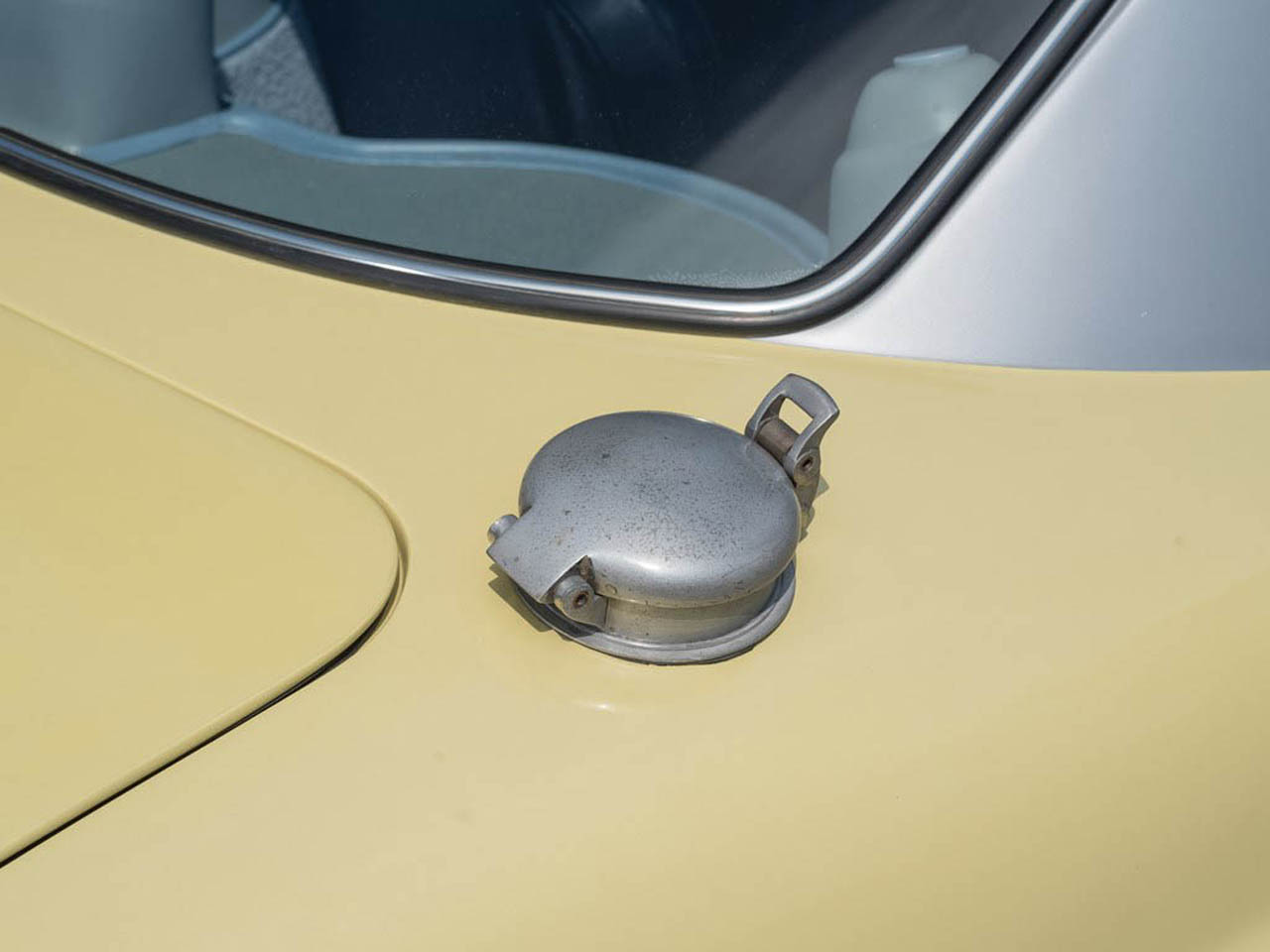 jim-clark-lotus-elite-30 This 1962 Elite Super 95 Was How Lotus Paid F1 Legend Jim Clark