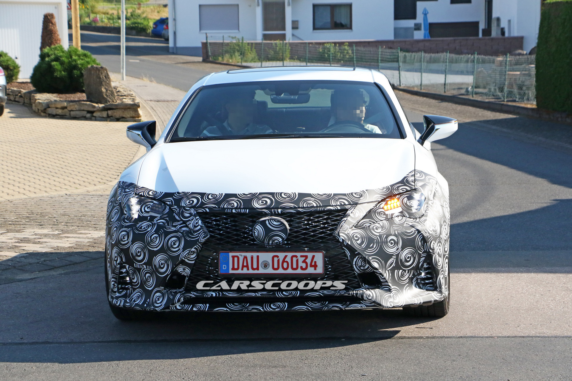 Lexus-RC-facelift-8 2019 Lexus RC Facelift Will Actually Fix One Of Its Most Controversial Points