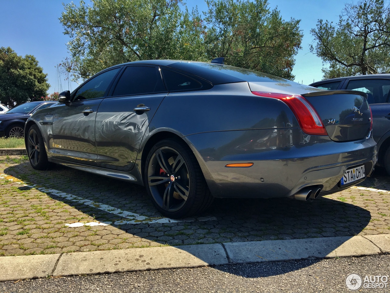 jaguar-xj575-spotted-croatia-4 Jaguar XJR575 Is The Sports Limo You’re Most Unlikely To Meet