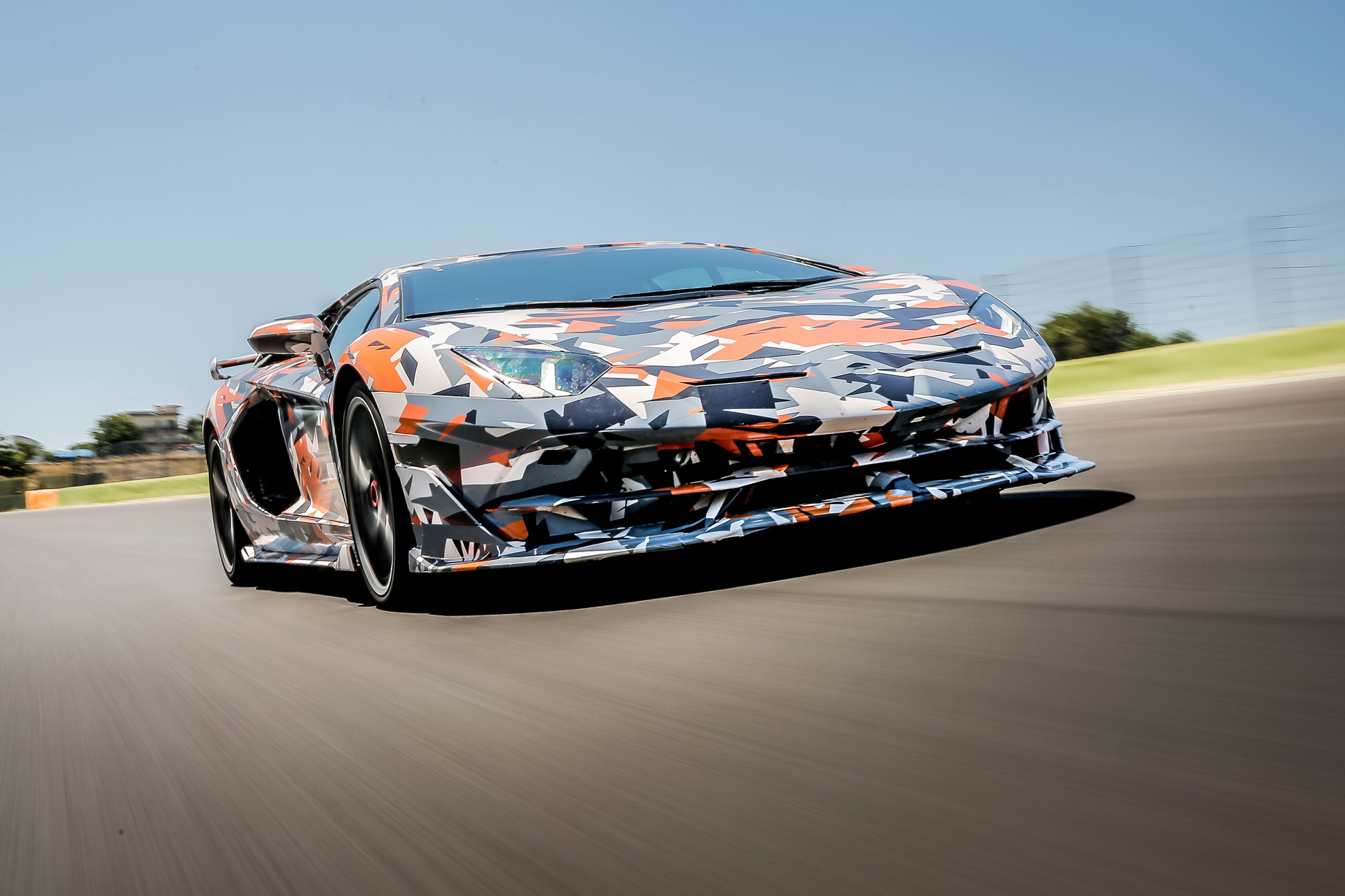 Lambo-Aventador-SVJ-04 New Aventador SVJ Will Be Lambo’s Last Non-Electrified V12 Supercar