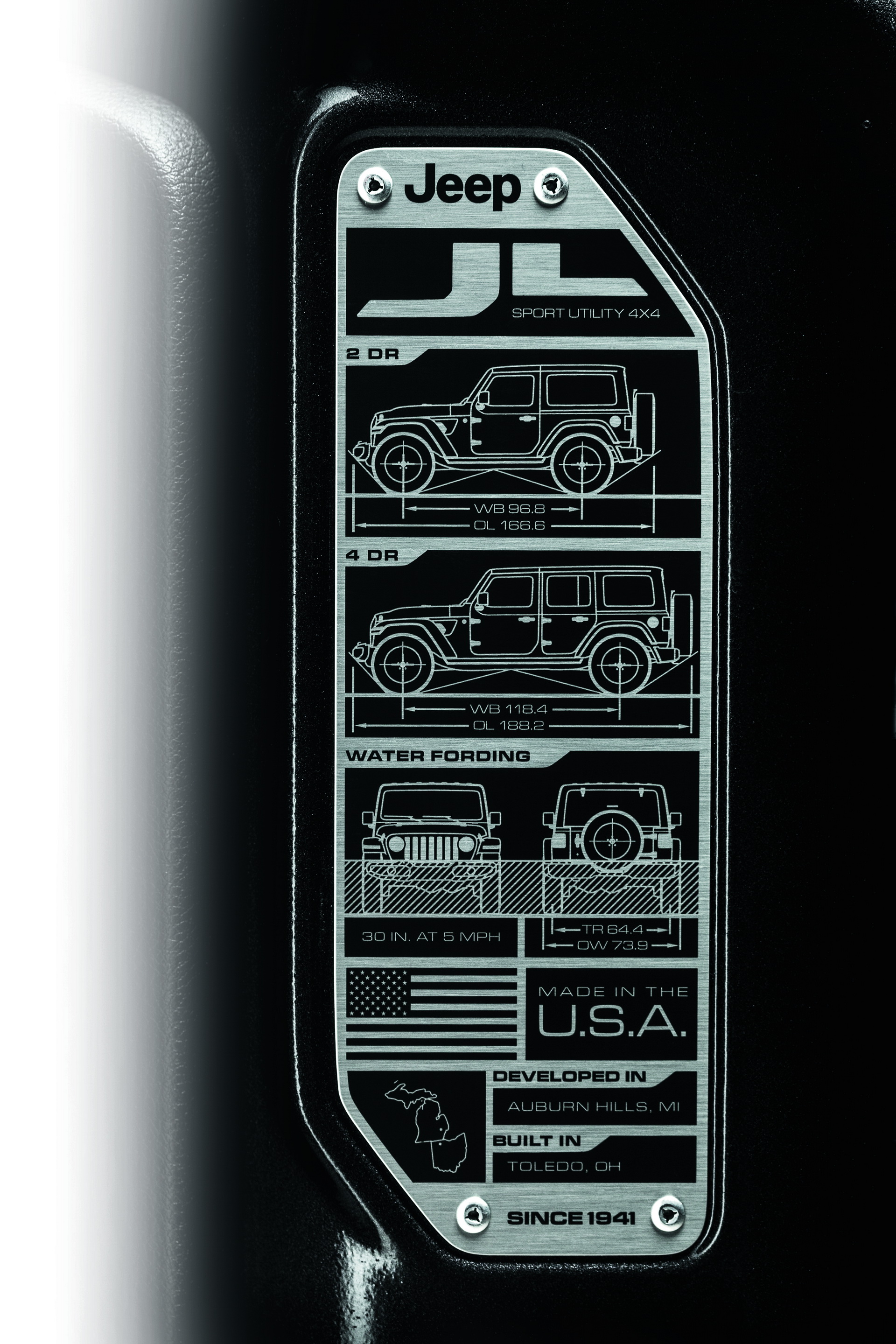 Jeep-Wrangler-22 Euro-spec Jeep Wrangler Detailed, Will Feature 197HP 4-Cylinder Diesel