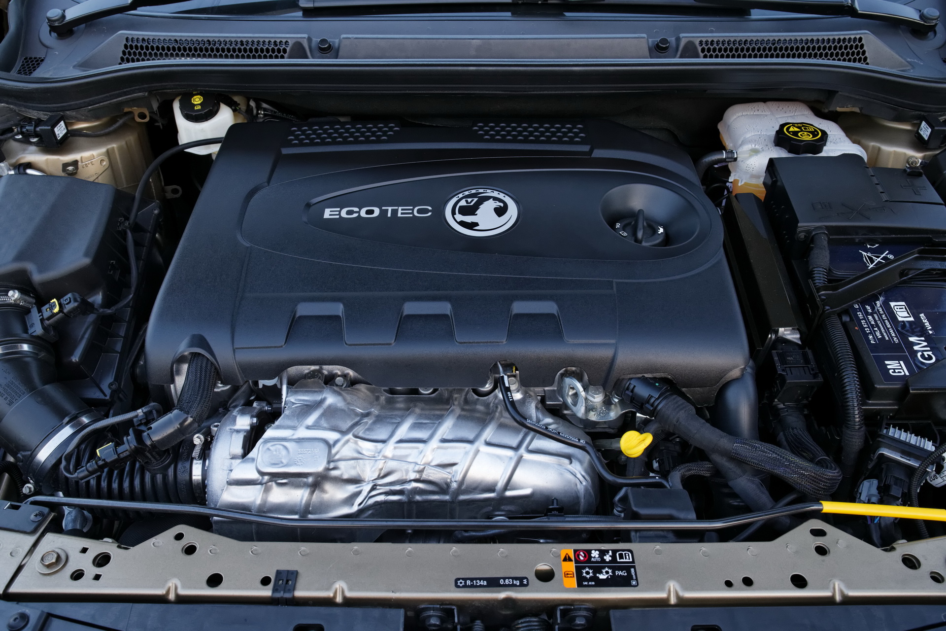 vauxhall-cascada-12 Vauxhall Kills Cascada In The UK And Ireland Amid Poor Sales