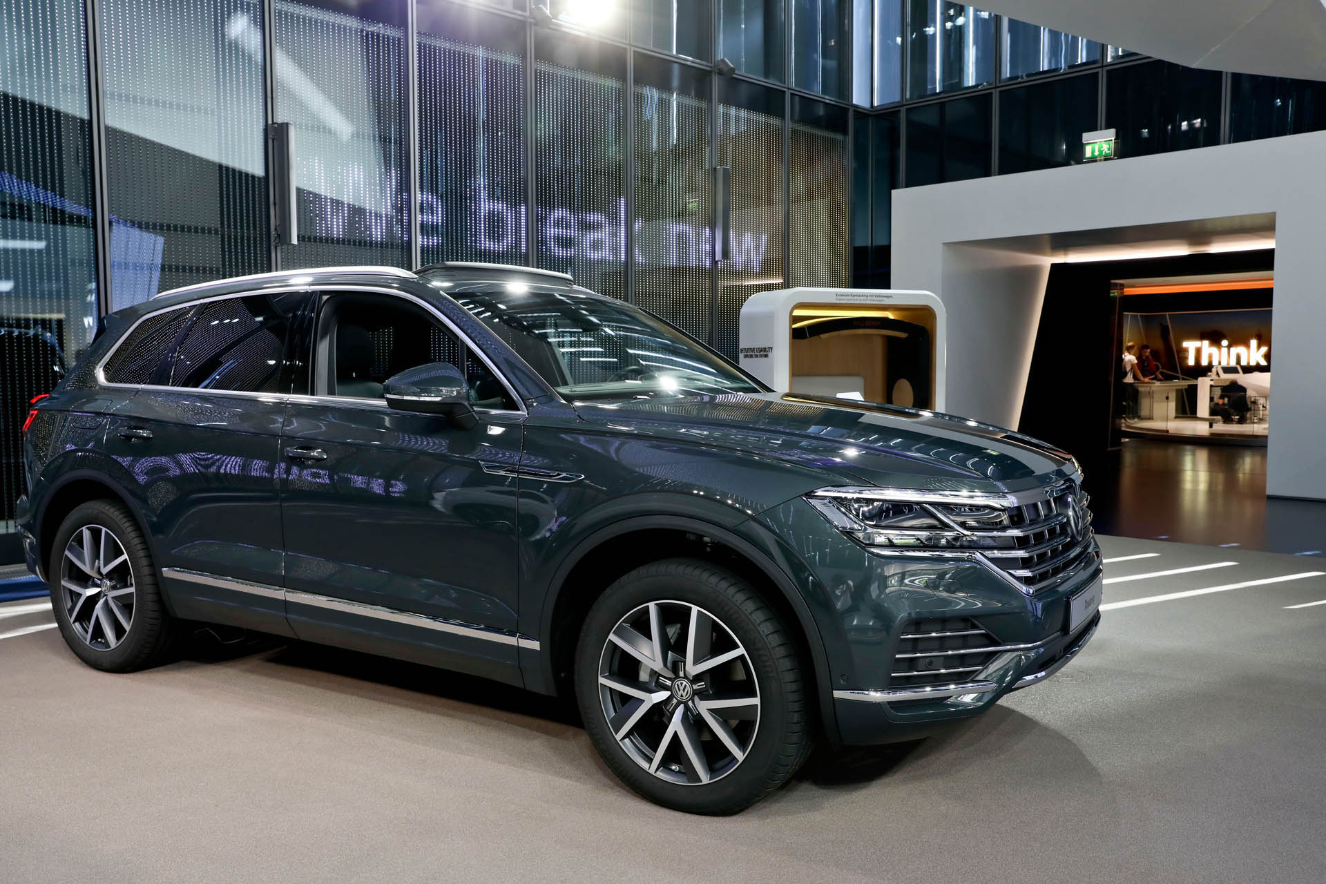 vw-touareg-autostadt-08 We’d Be Tempted To Visit Autostadt Just For The Off-Road Course