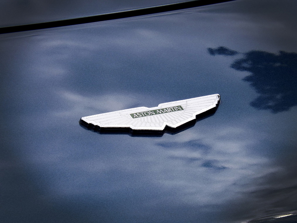 1987-aston-martin-vantage-volante-x-pack-20 Rare 1987 Aston Martin Vantage Volante X-Pack Goes For $370k