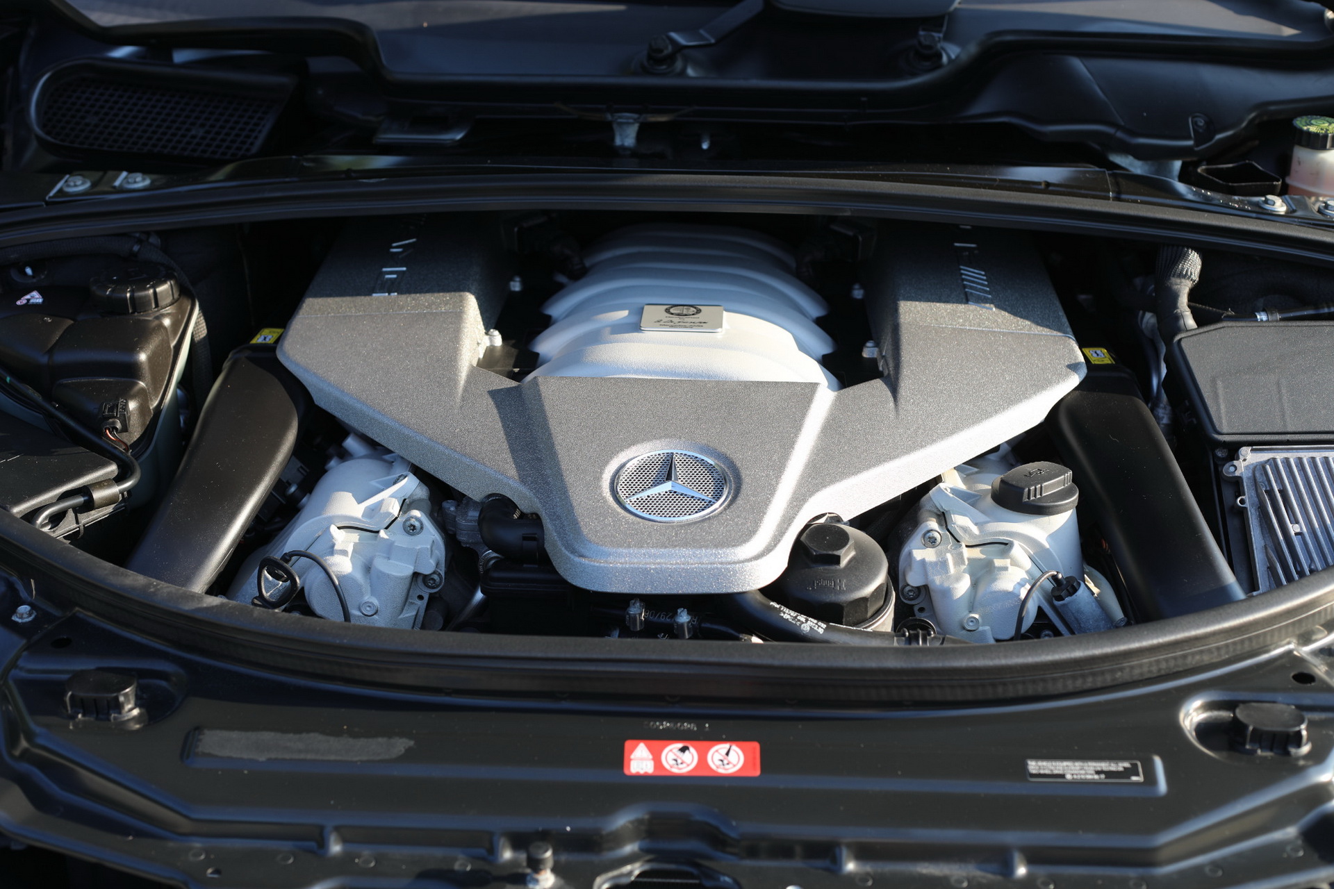 mercedes-r63-amg-auction-bat-18 2007 Mercedes R63 AMG Is A Very Fast, And Very Unpopular, Oddity