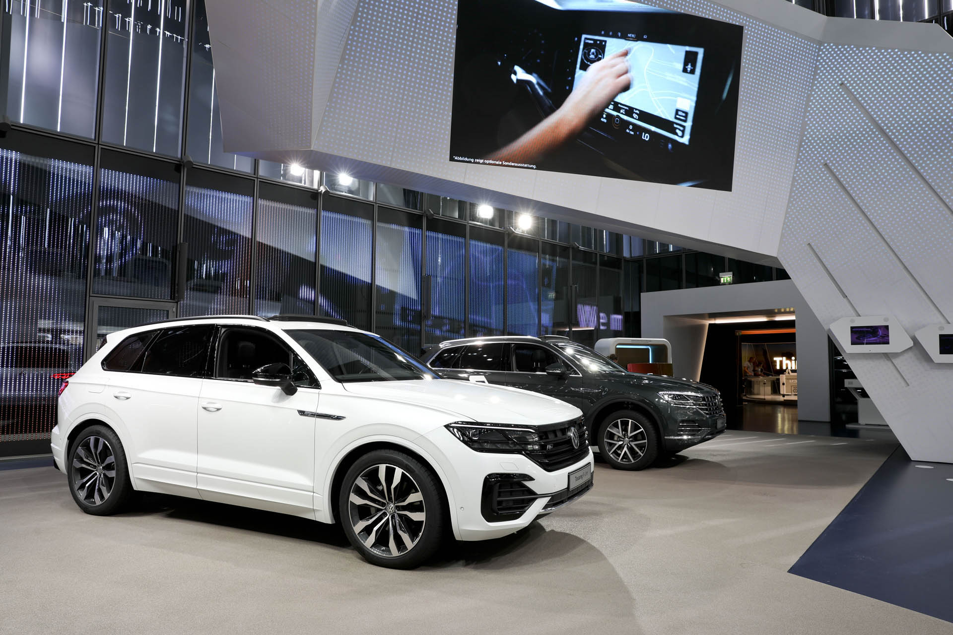 vw-touareg-autostadt-12 We’d Be Tempted To Visit Autostadt Just For The Off-Road Course