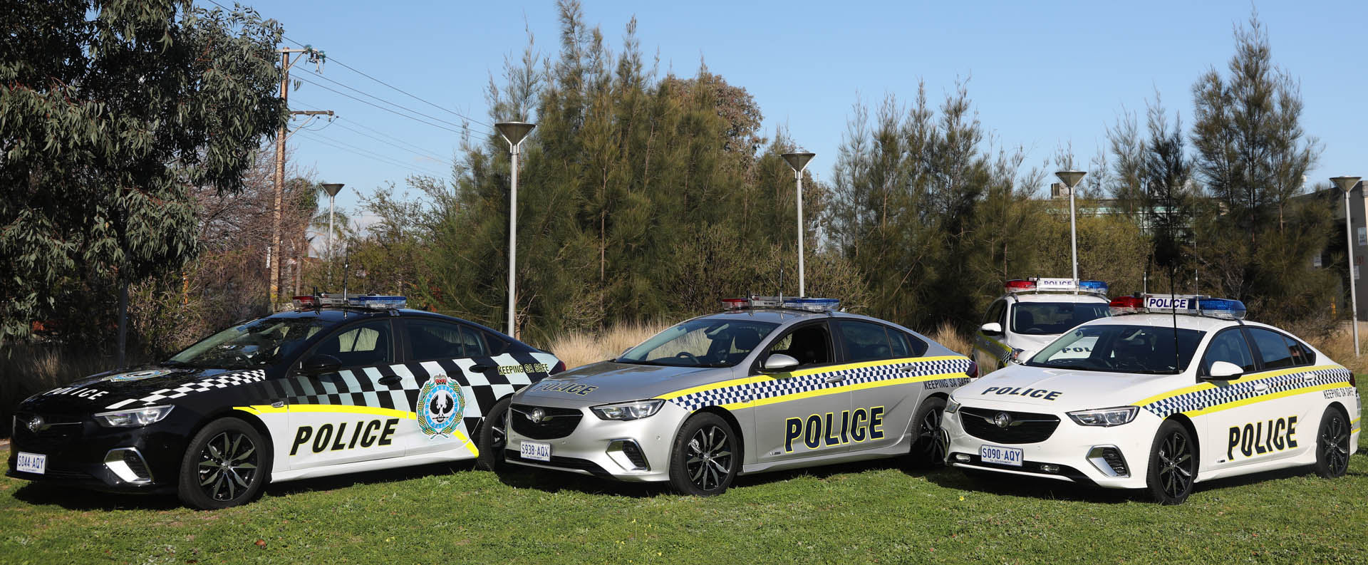 holden-vb-commodore-sa-police-01 Holden’s New Commodore Has A Thing Or Two To Say To The Kia Stinger Police Cruiser