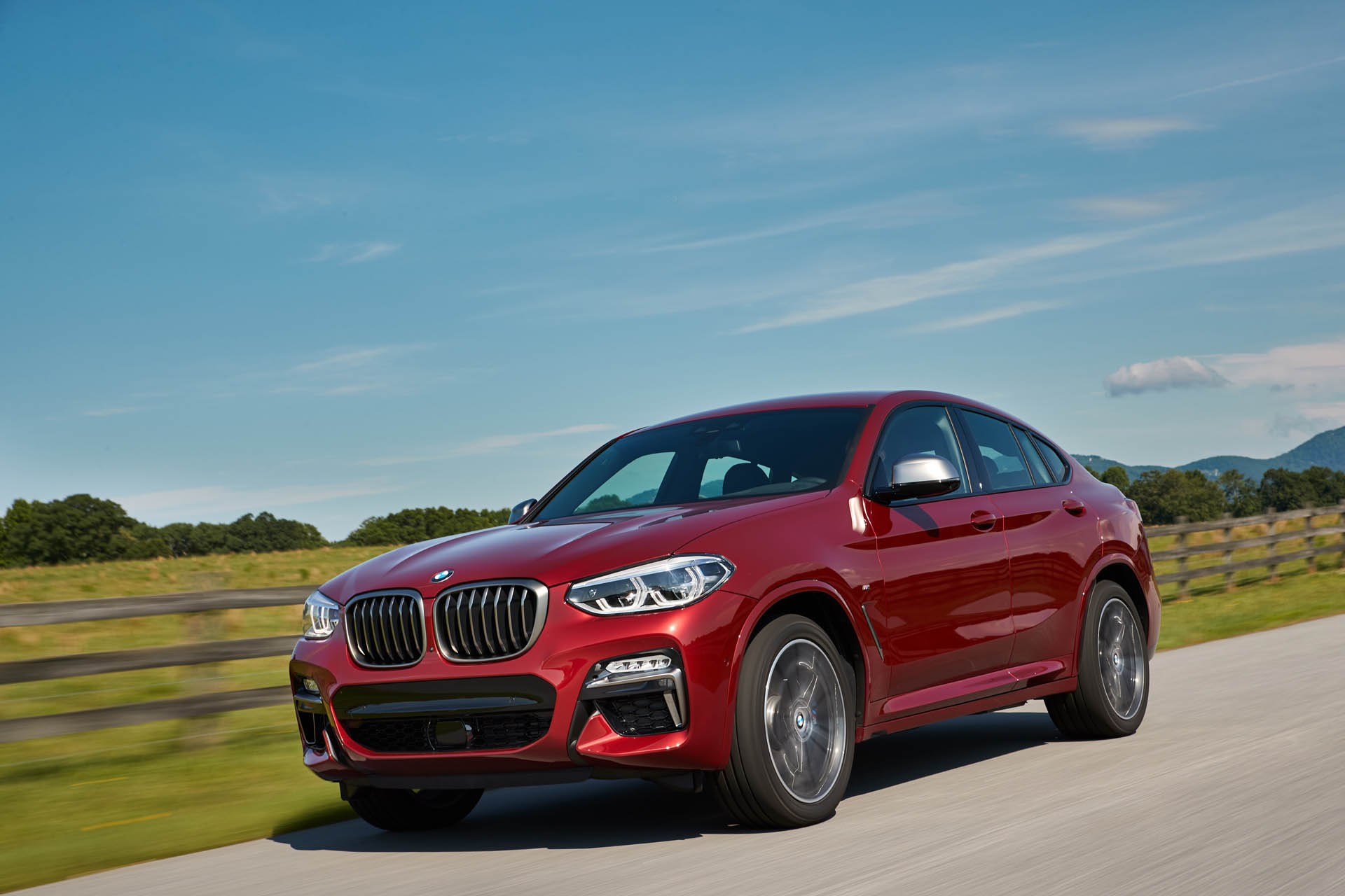 New BMW X4: Check Out All The Details In 245 Images