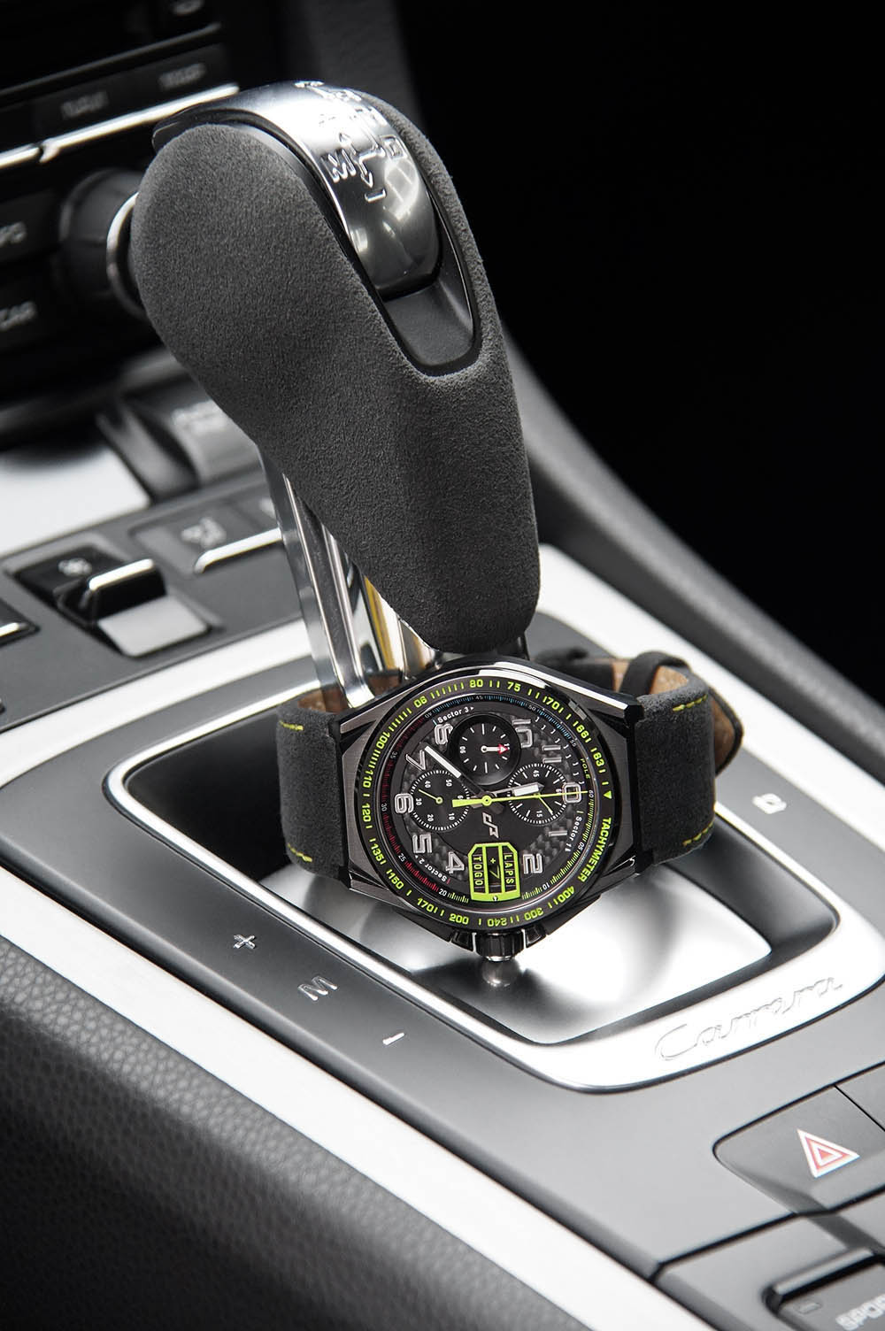 pacemasters-paddock-chronograph-dsc07141_web PaceMasters Paddock Chronograph Puts An F1 Pit Board On Your Wrist