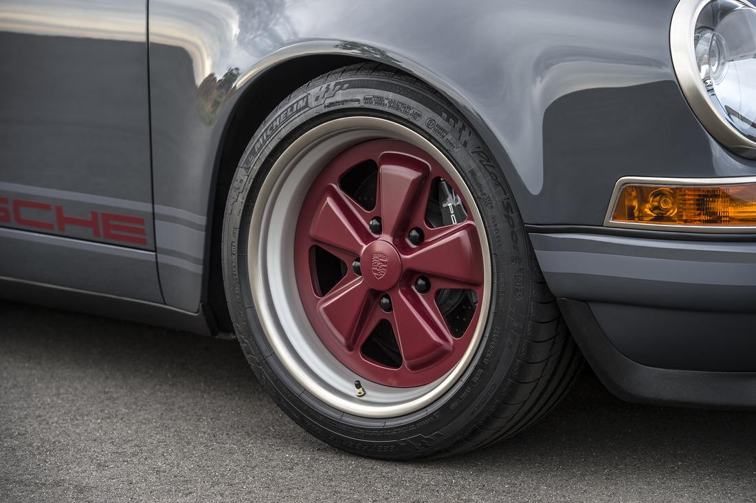 11-singer-911-westlake-1100x732 Start Your Week Off Right With 100+ Photos Of Singer Porsche Porn