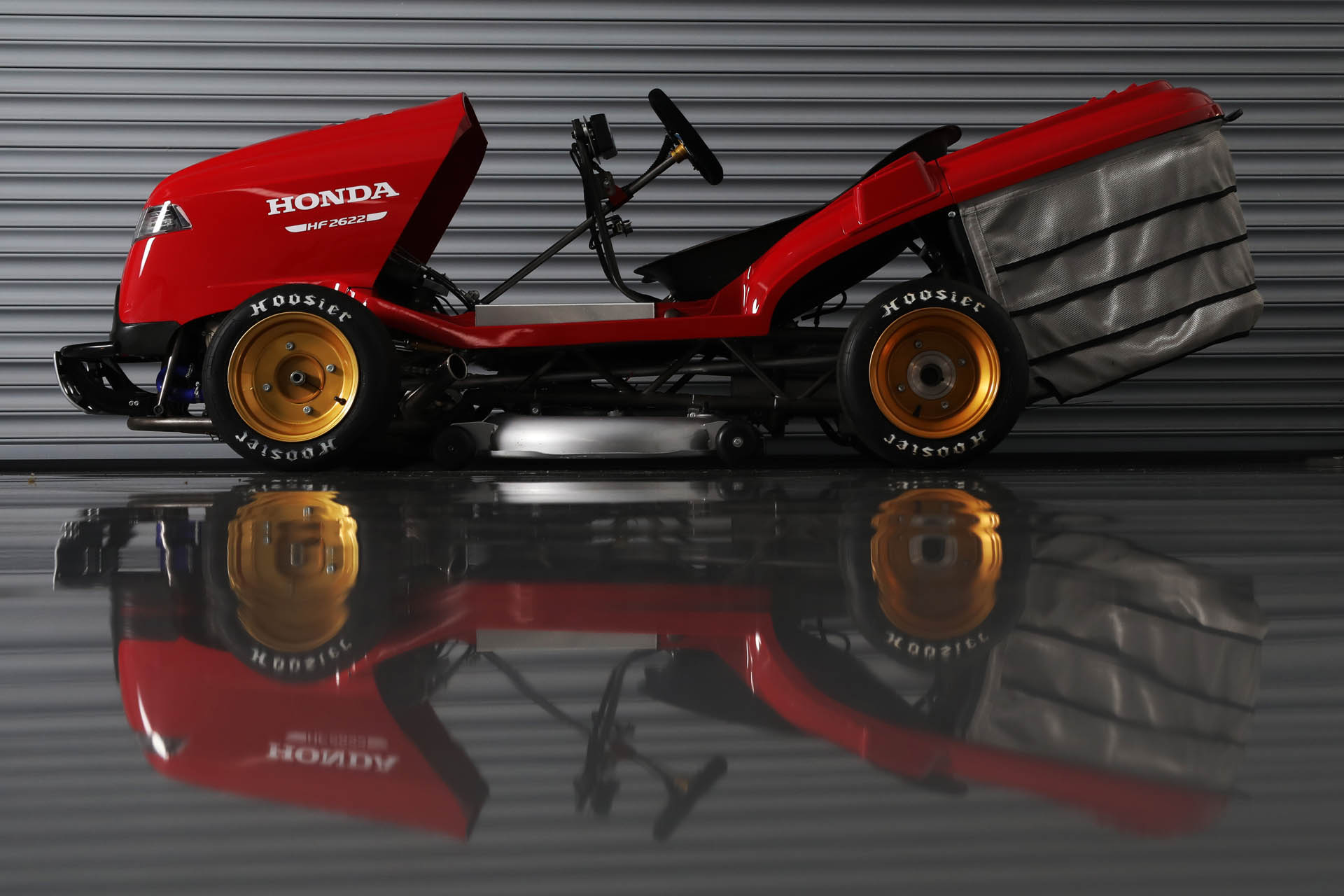 Honda-Mean-Mower-v2-06 Honda’s Mean Mower V2 Powered By CBR1000RR Engine Aims To Crack 150 MPH