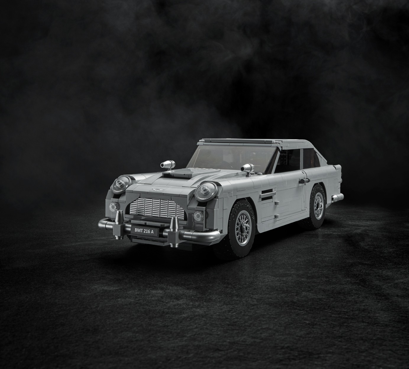 LEG0-Aston-Martin-DB5-31 LEGO’s James Bond Aston Martin DB5 Has A Working Ejector Seat