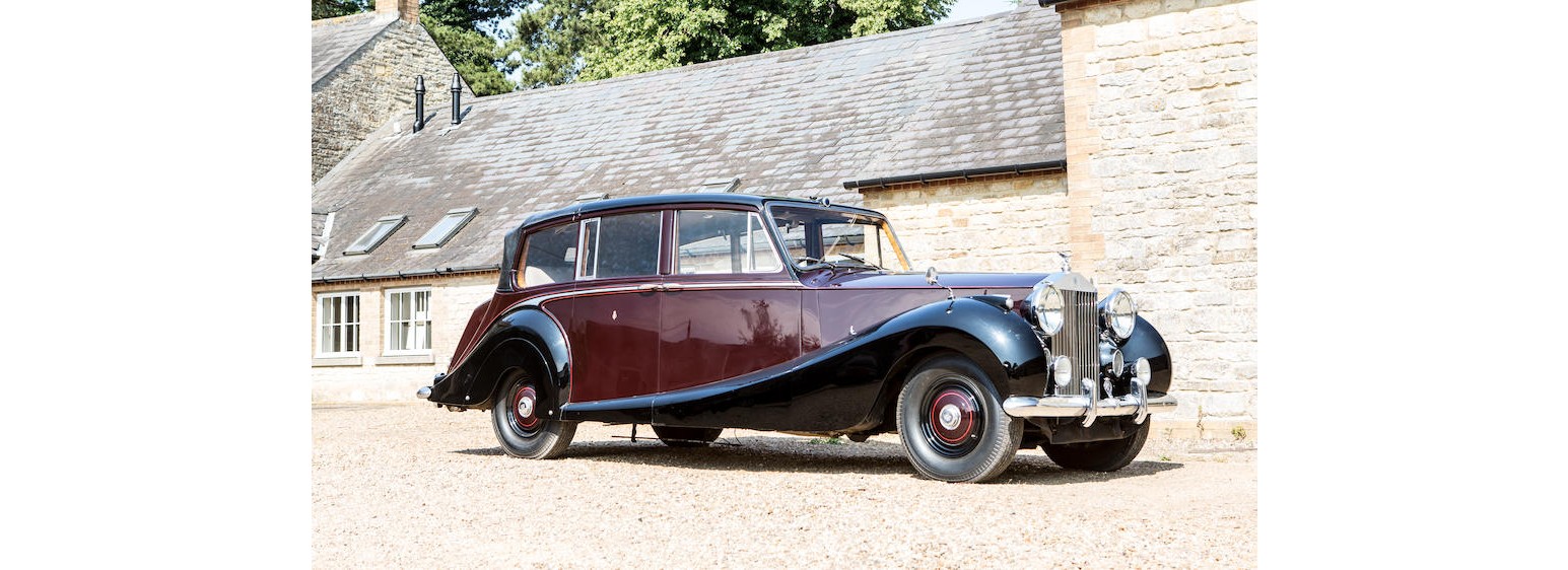 1953 Rolls-Royce Phantom IV State Landaulette-40 Roll Like The Queen In This 1953 Rolls-Royce Phantom IV State Landaulette