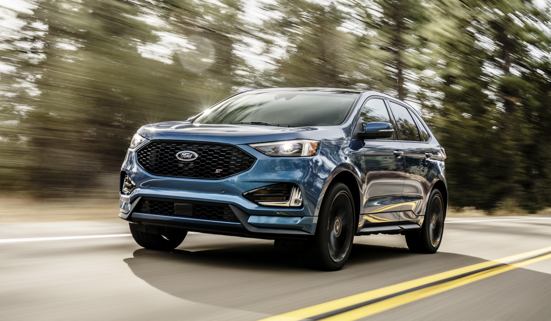 2019-Ford-Edge-ST-4 2019 Ford Edge ST To Start From $43,350, On Sale This Summer