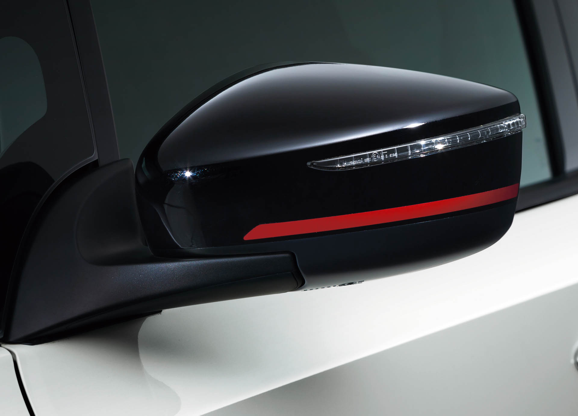 nissan-leaf-nismo-04 Nissan Leaf Nismo Finally Released…. But Only For Japan