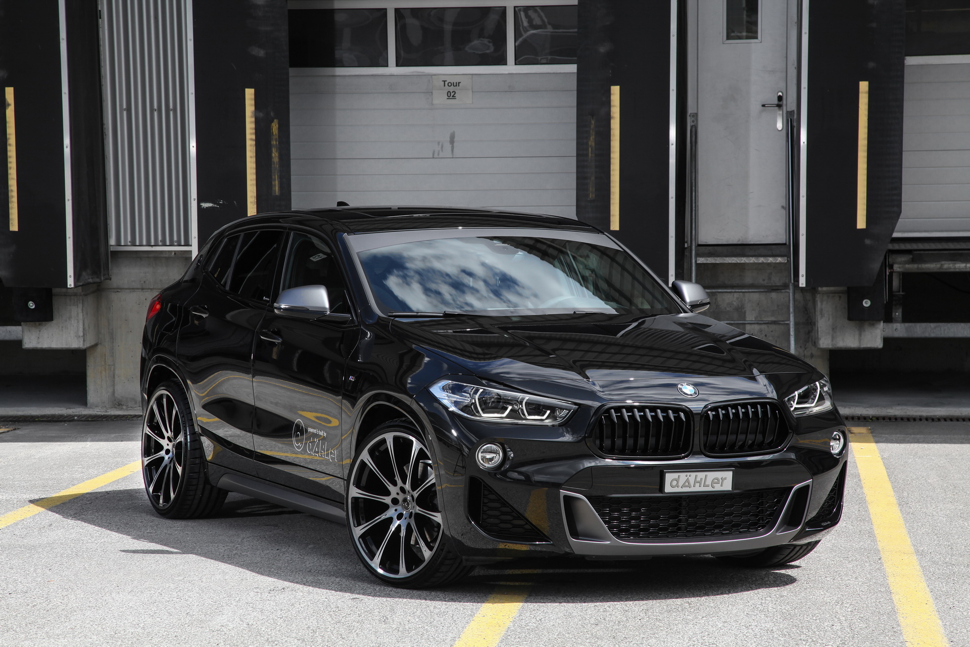 bmw-x2-dahler-tuning-12 Dahler Gives The BMW X2 Modest Power Upgrades, Oversized Wheels