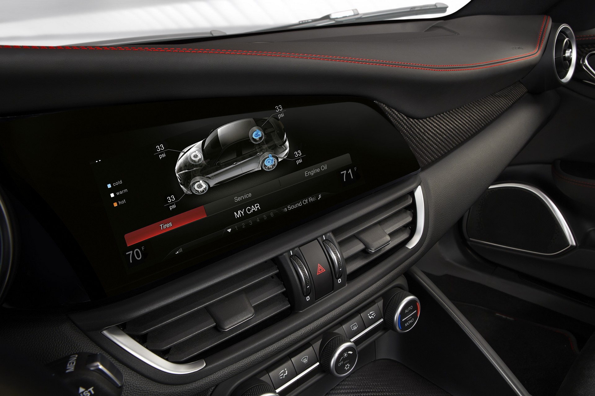 2019-Alfa-Romeo-Giulia-79 2019 Alfa Romeo Giulia Gains New Styling Packages, Additional Equipment