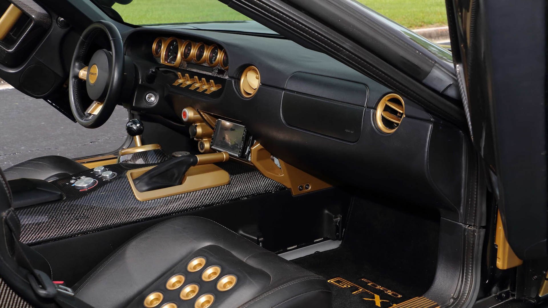 ford-gtx1-05 Rare Ford GTX1 Roadster Is Coming Up For Auction At Monterey