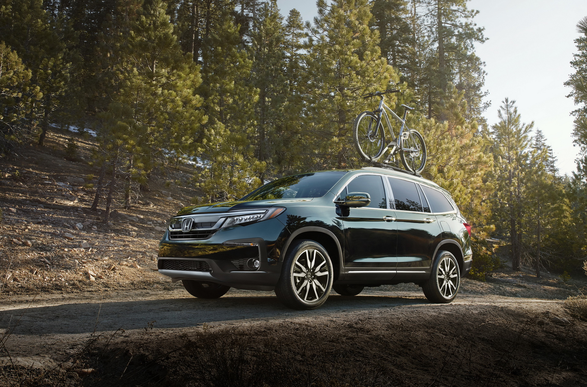 2019_Honda_Pilot_01 Honda Might Replace Your New Pilot Or Passport Over Bad Body Welding