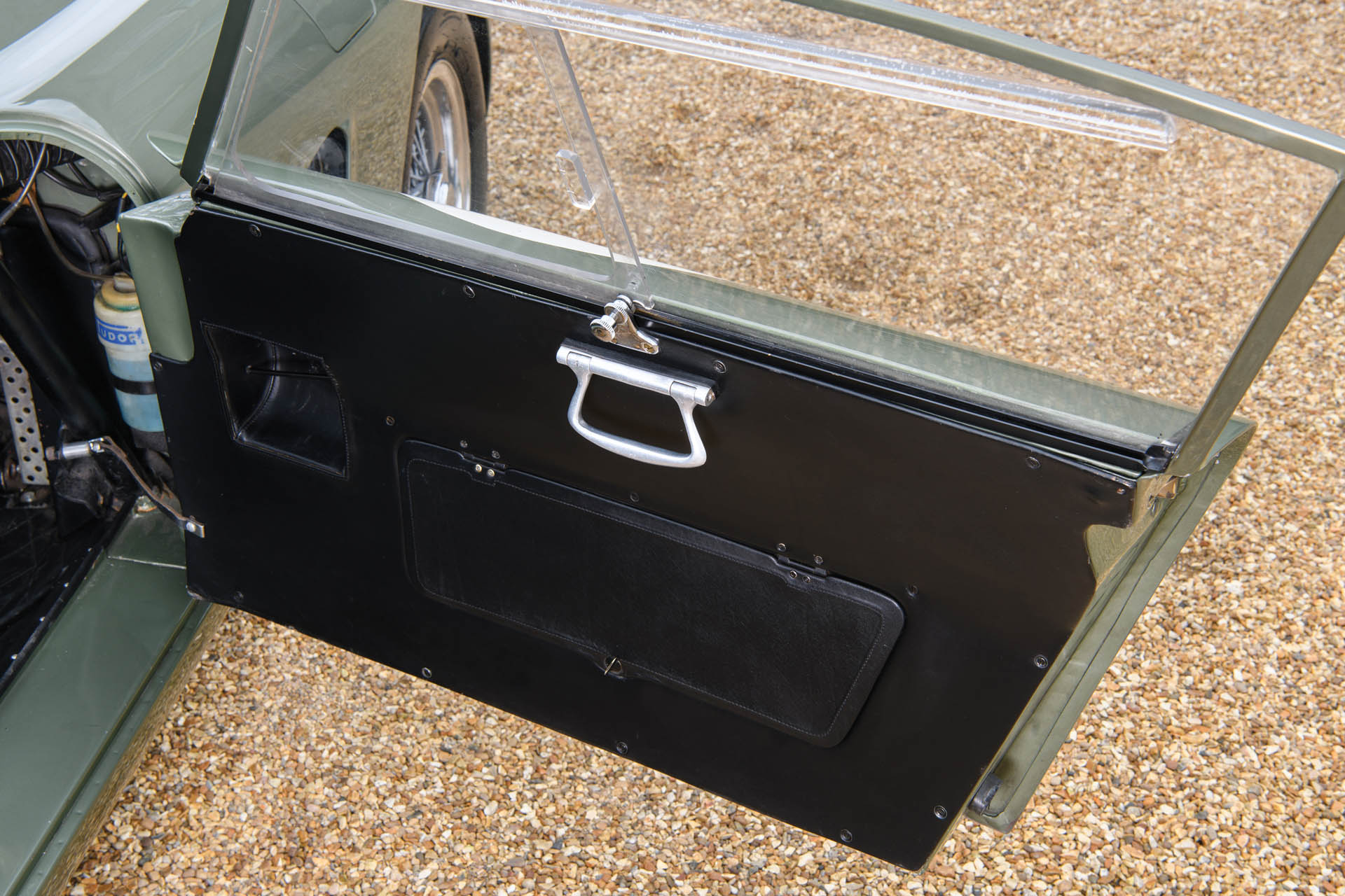 1963-Aston-Martin-DP215-Grand-Touring-Competition-Prototype_42 1963 Aston Martin DP215 Could Become The Most Valuable British Car Ever Sold