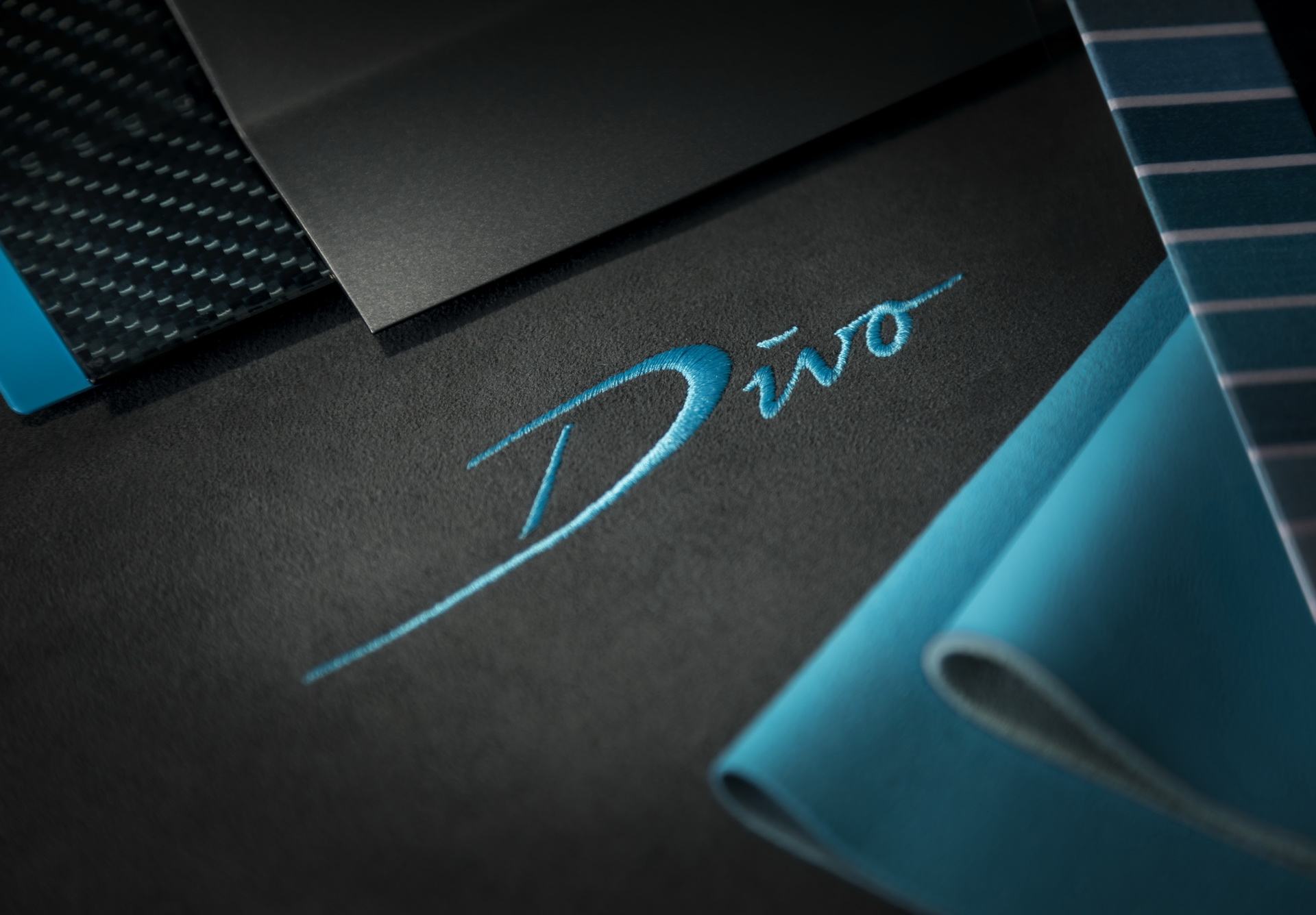 bugatti-chiron-divo-1 Bugatti Divo Is A Faster, Hardcore Special Edition Limited To 40 Units