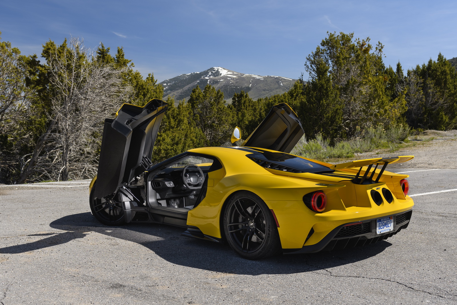 GT15 Ford GT Production Falls Behind Schedule, Multimatic Says It’ll Complete Every Order
