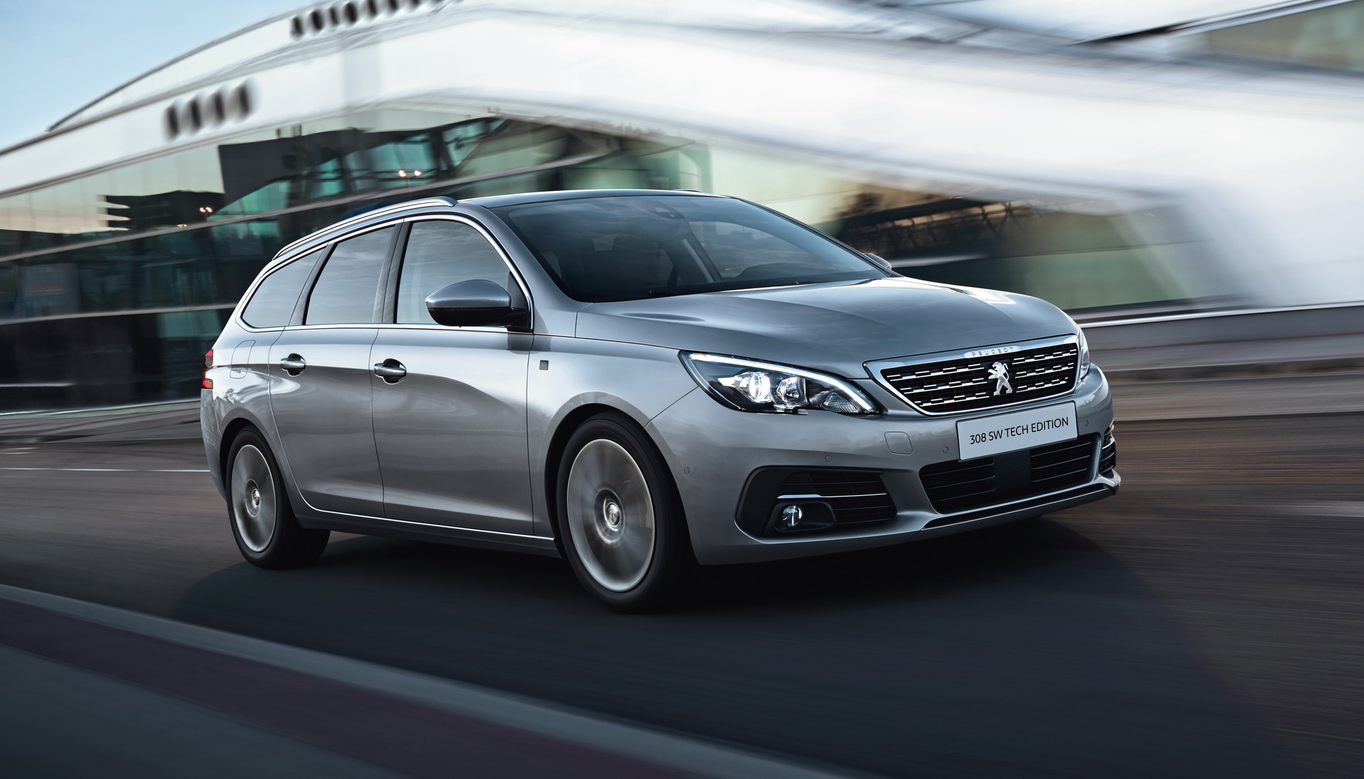 2019-peugeot-308-tech-edition-1 Peugeot Gets Techy With New 308 Special Edition