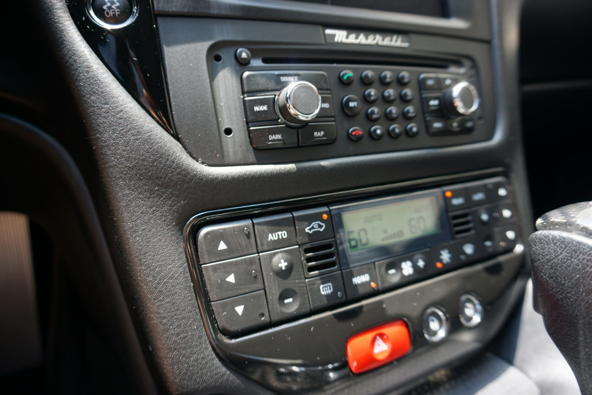 2012-maserati-granturismo-mc-auction-17 2012 Maserati GranTurismo MC Is The Italian Exotic You Might Afford