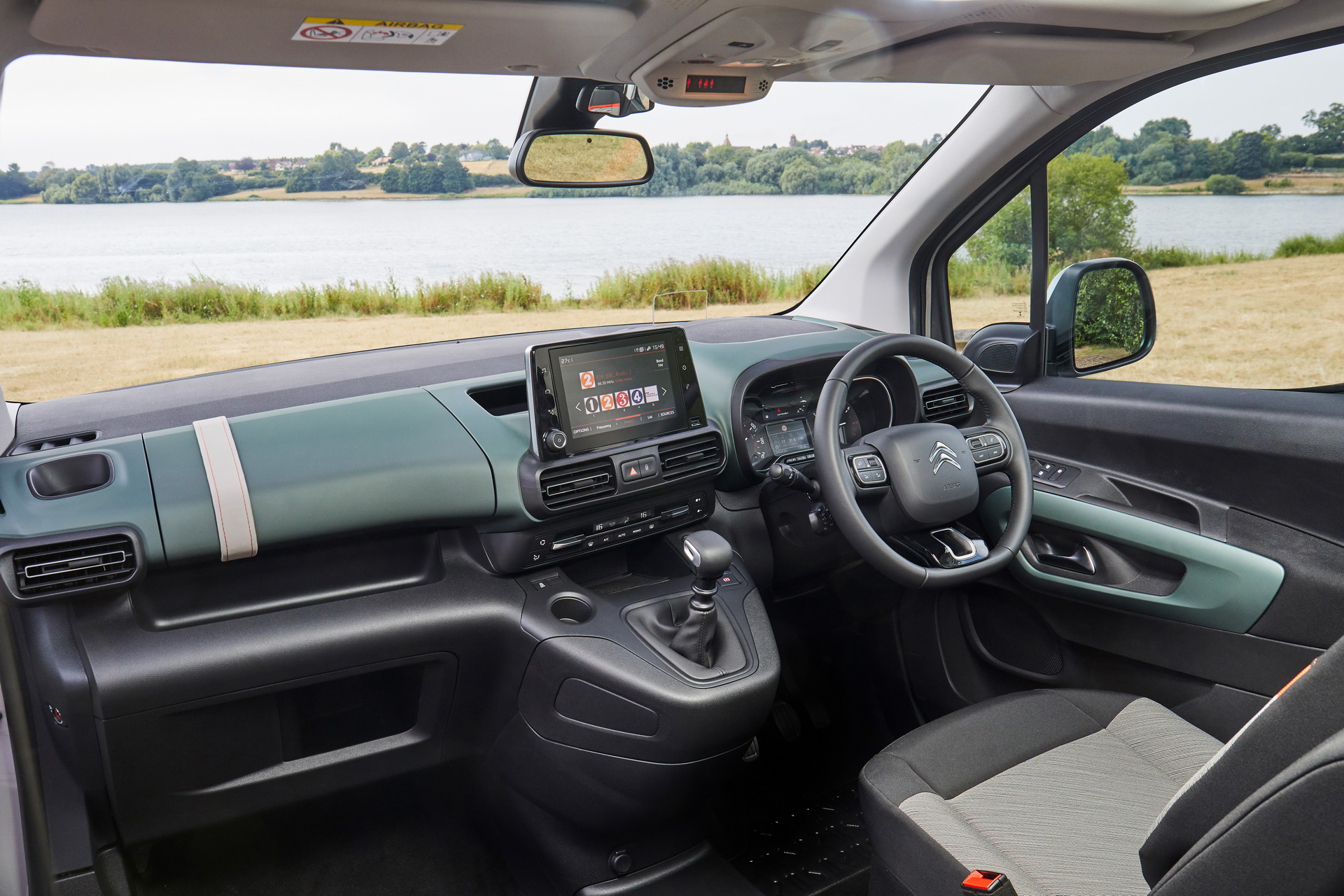 2019-citroen-berlingo-30 New Citroen Berlingo And Peugeot Rifter Go On Sale In The UK