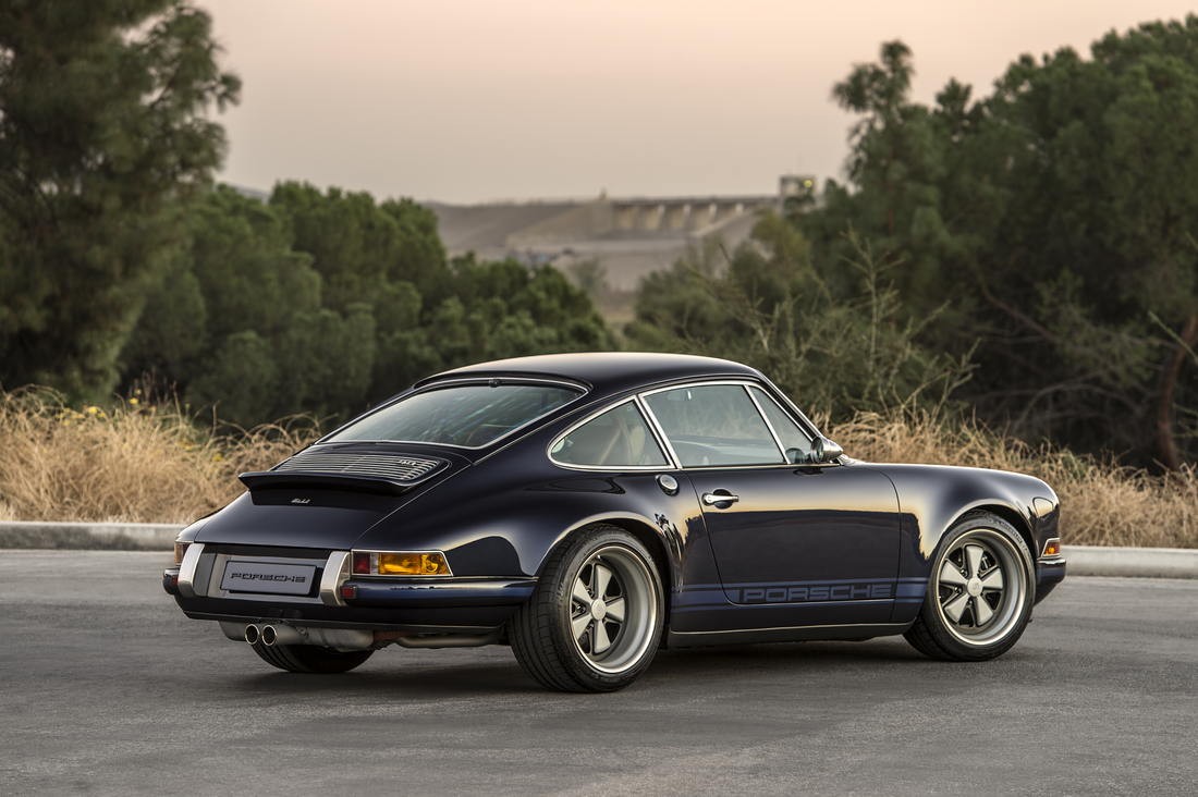 02-singer-911-la-quinta-1100x732 Start Your Week Off Right With 100+ Photos Of Singer Porsche Porn