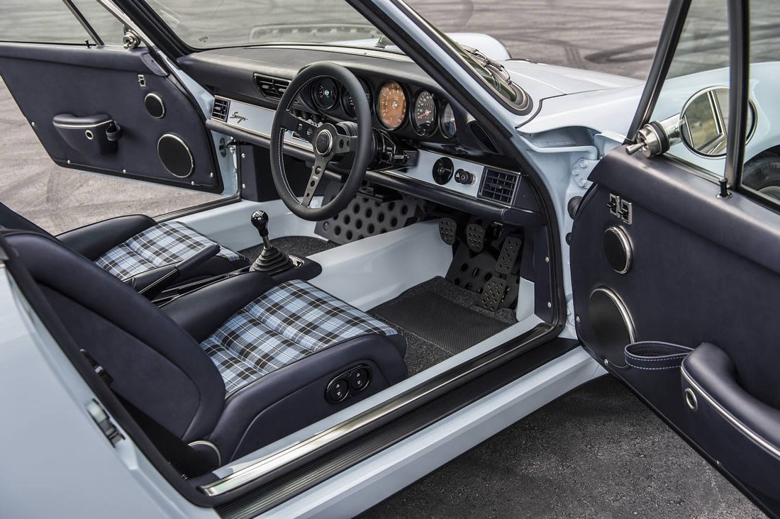 32-singer-911-dorset-1100x732 Start Your Week Off Right With 100+ Photos Of Singer Porsche Porn