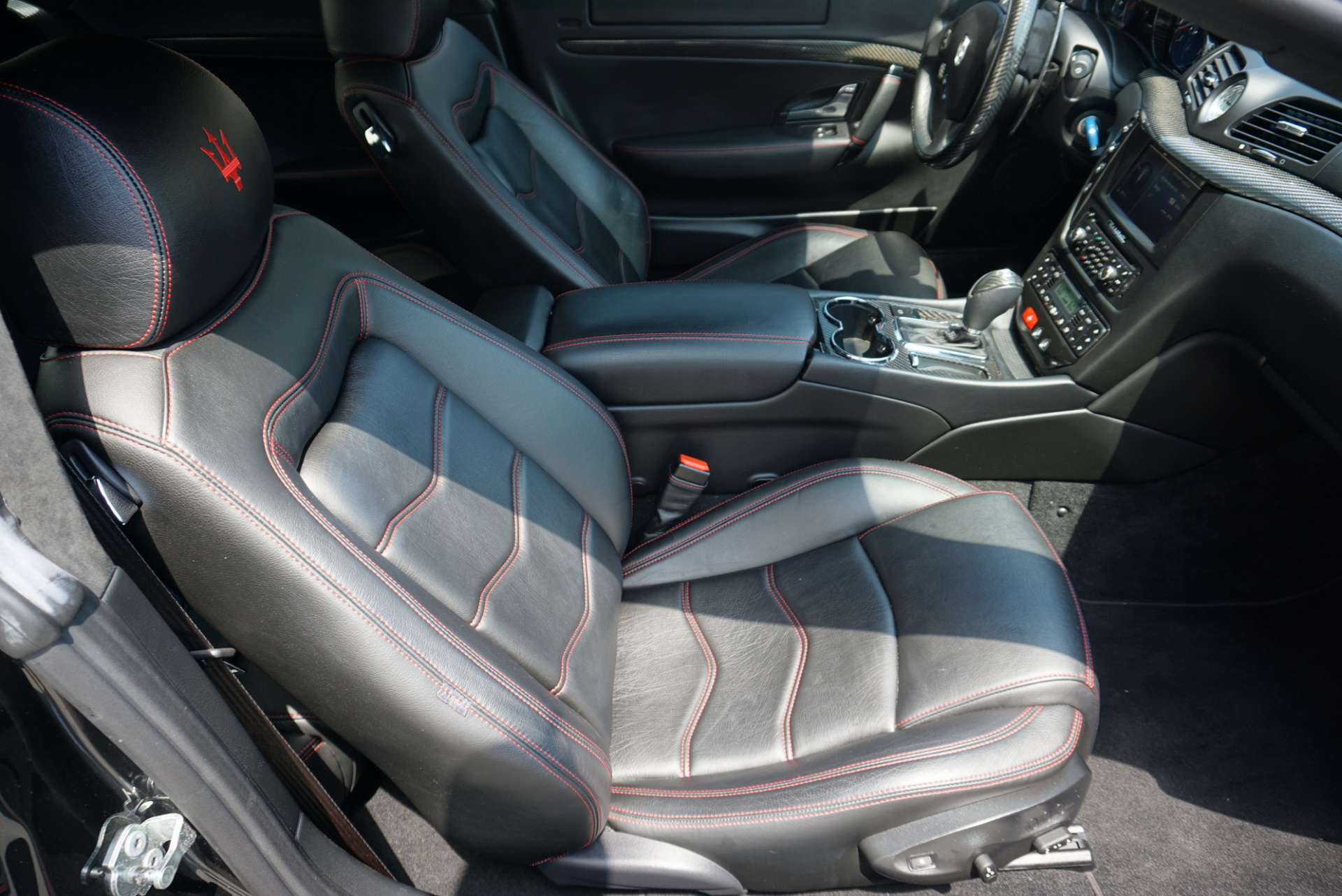 2012-maserati-granturismo-mc-auction-21 2012 Maserati GranTurismo MC Is The Italian Exotic You Might Afford