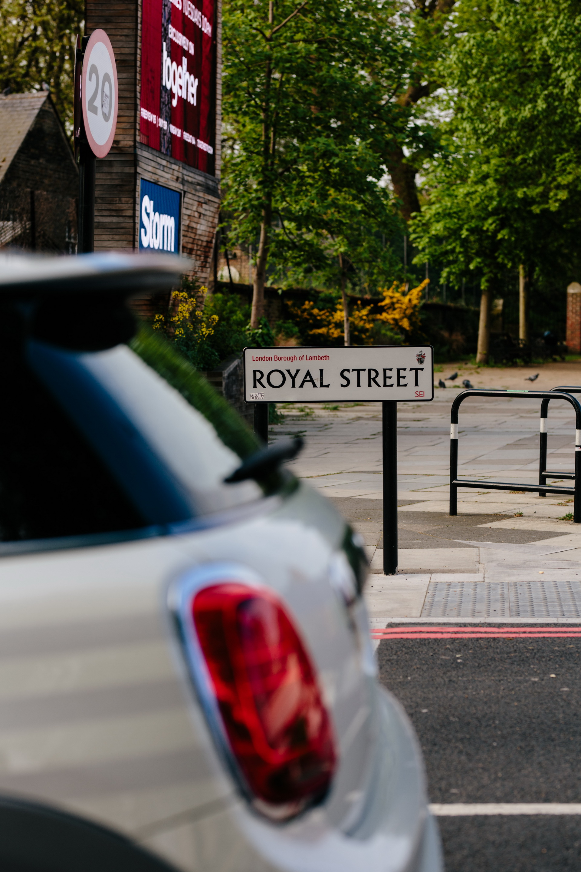 unique-mini-3-door-royal-wedding-goodwood-21 One-Off Mini Created For British Royal Wedding Heading To Auction