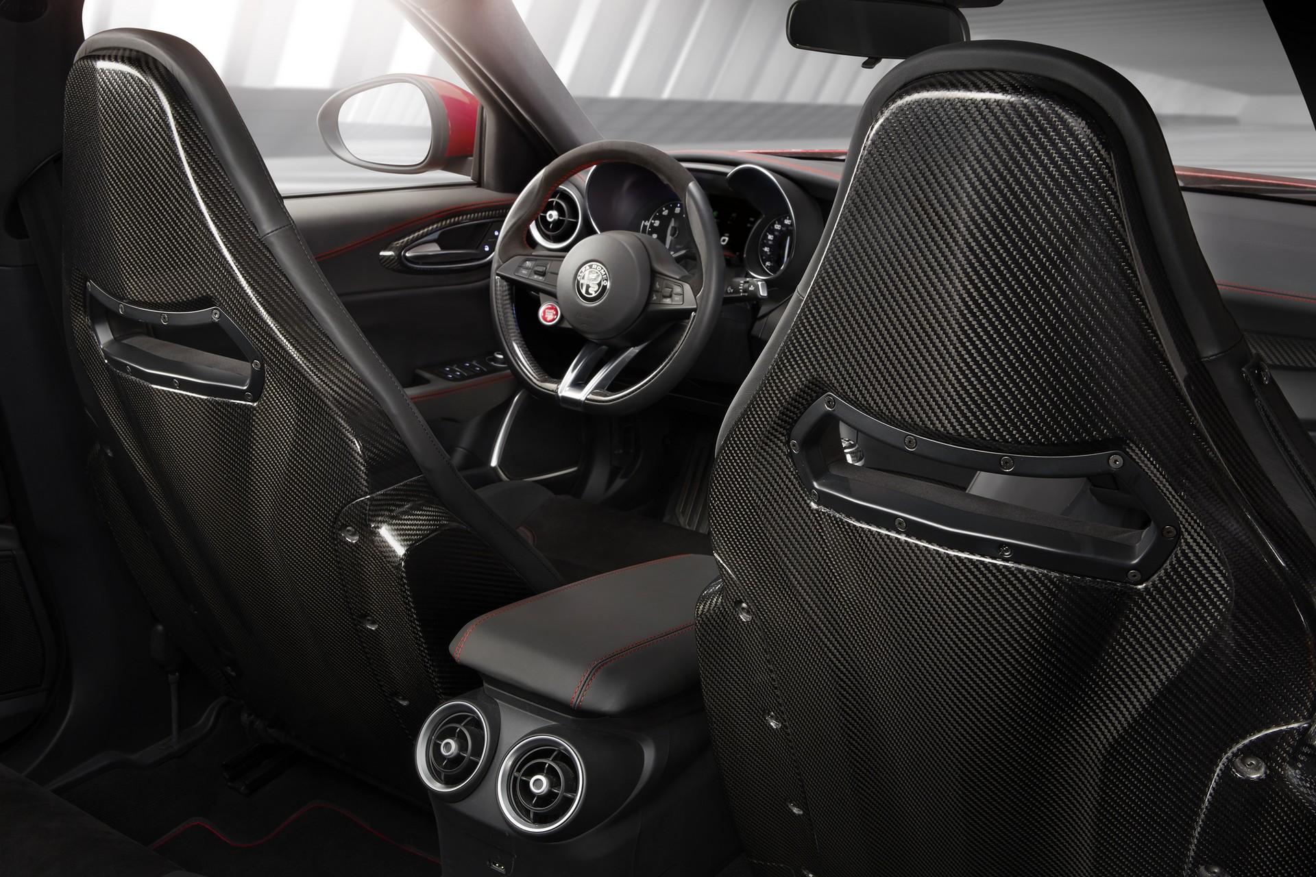 2019-Alfa-Romeo-Giulia-75 2019 Alfa Romeo Giulia Gains New Styling Packages, Additional Equipment