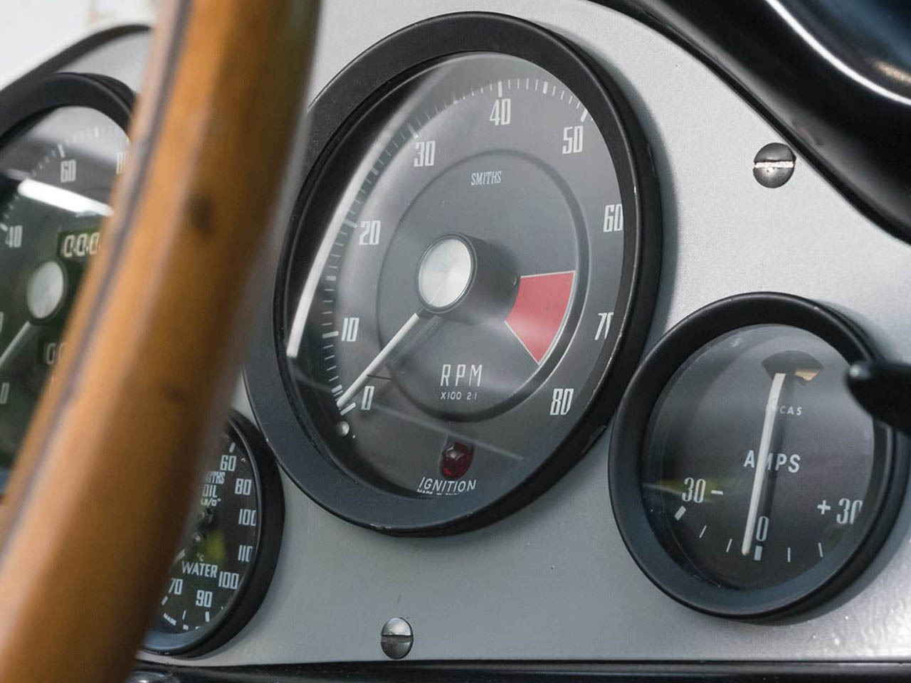 jim-clark-lotus-elite-28 This 1962 Elite Super 95 Was How Lotus Paid F1 Legend Jim Clark