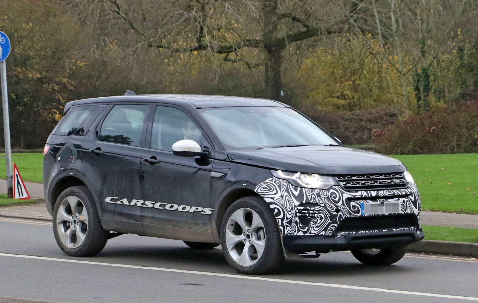2020-land-rover-discovery-sport-3 2019 Land Rover Discovery Sport Will Gain PHEV Version, Too