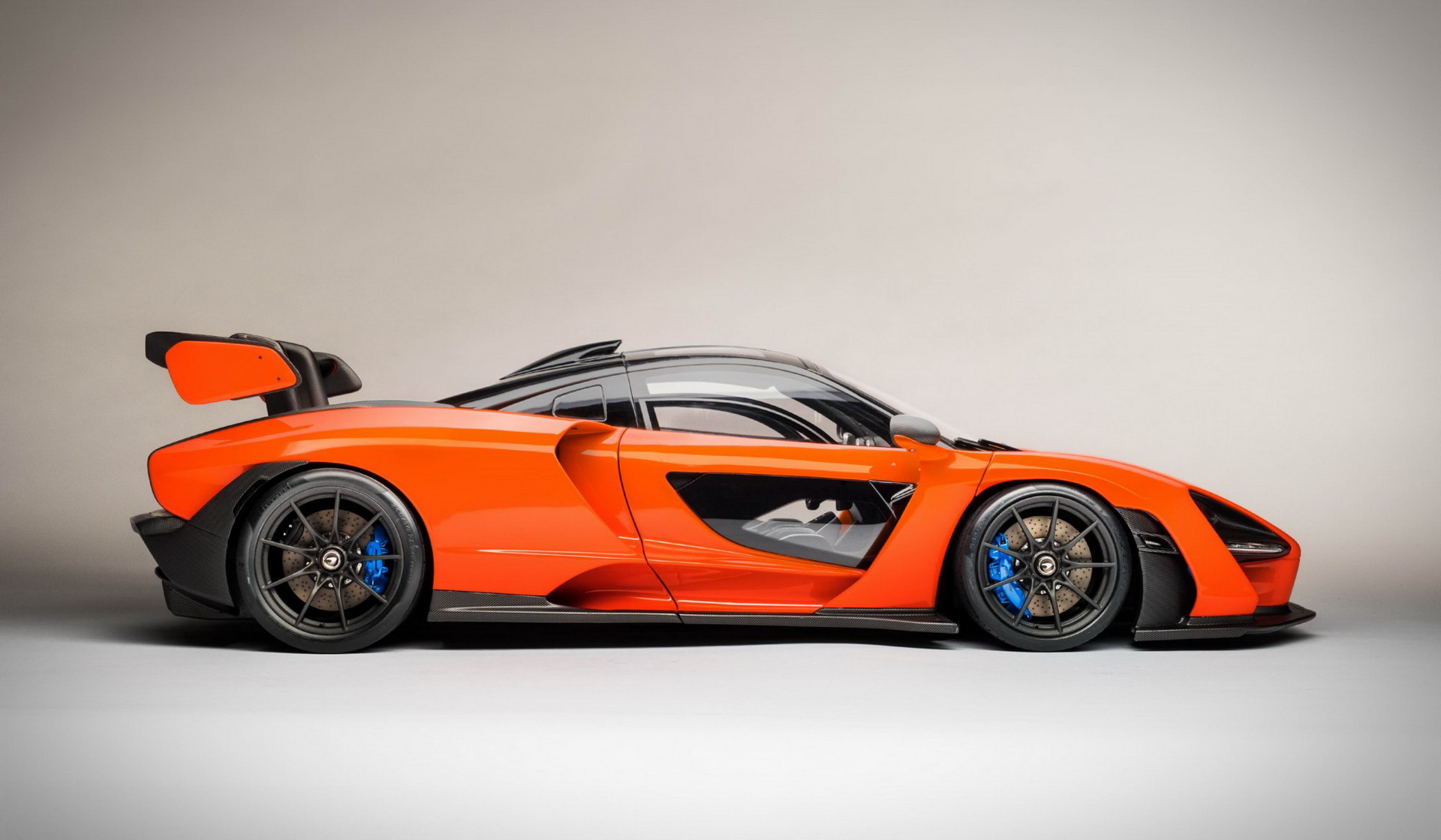 mclaren-senna-scale-model-4 At Just $8k, This McLaren Senna Is The Steal Of The Century – Or Is It?