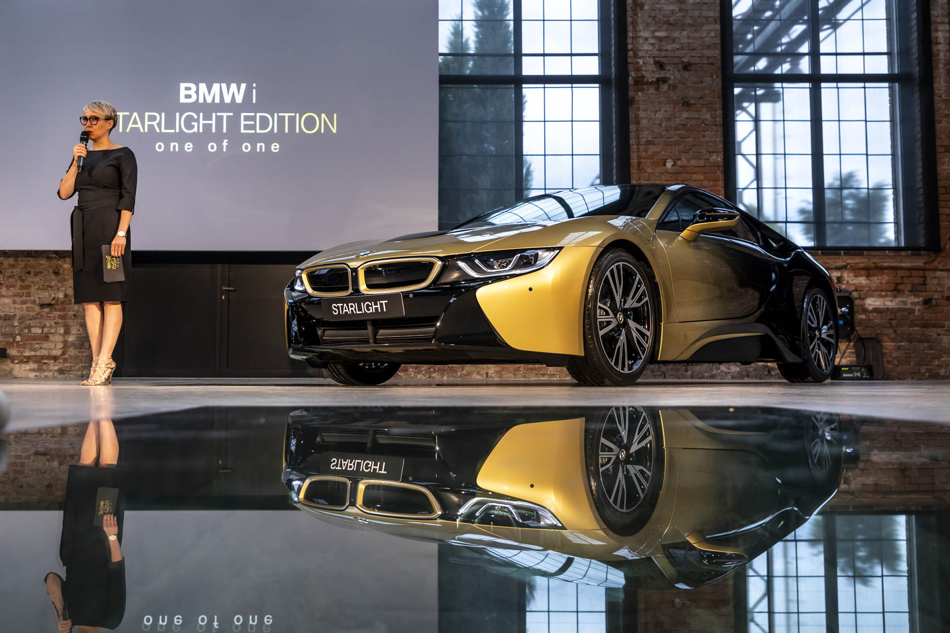 bmw-i3-i8-starlight-edition-07 BMW i3 & i8 Starlight Editions Feature Actual 24-Carat Gold Paint